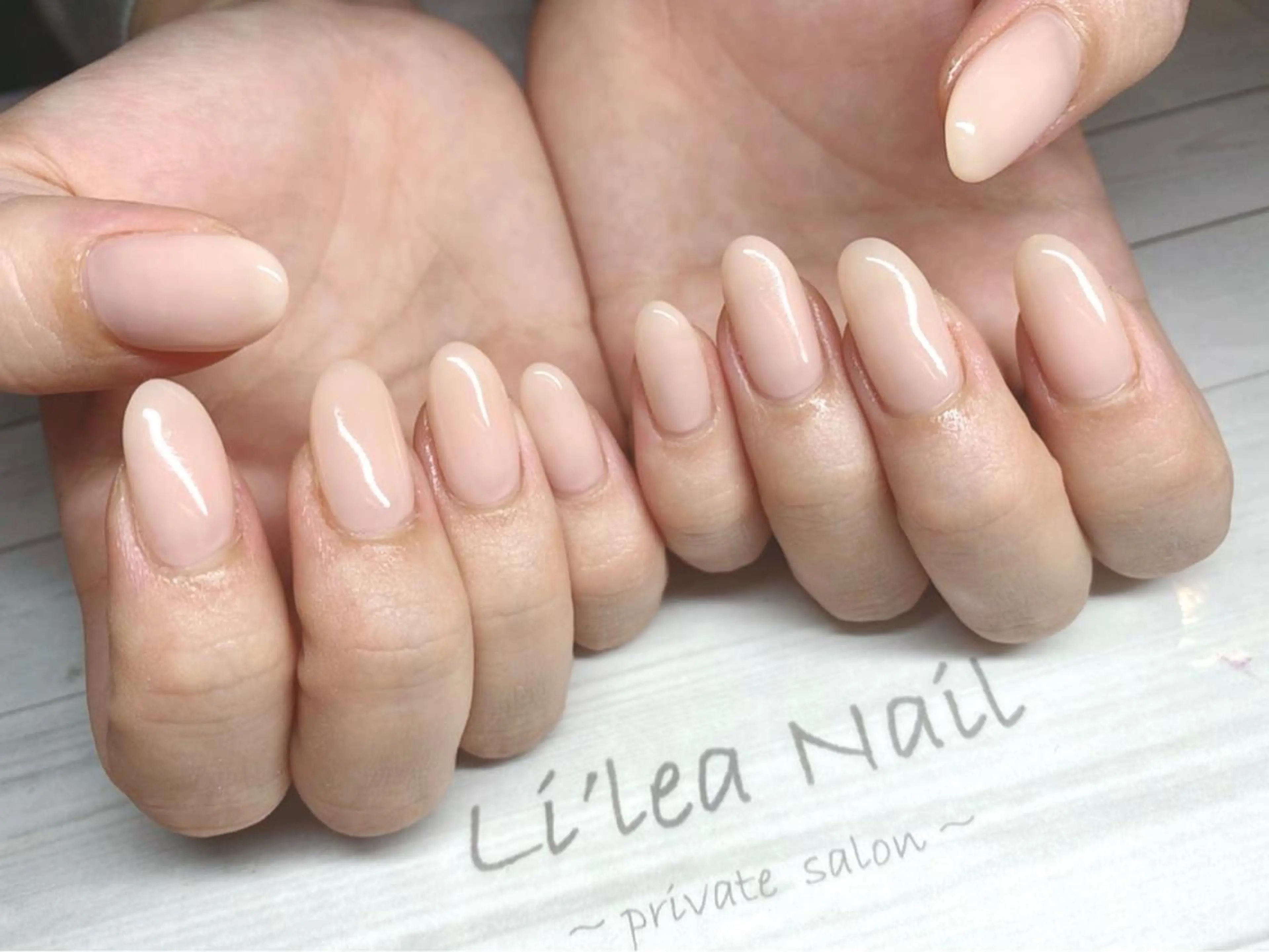 ネイル Li'leaNail AINAのネイルデザイン