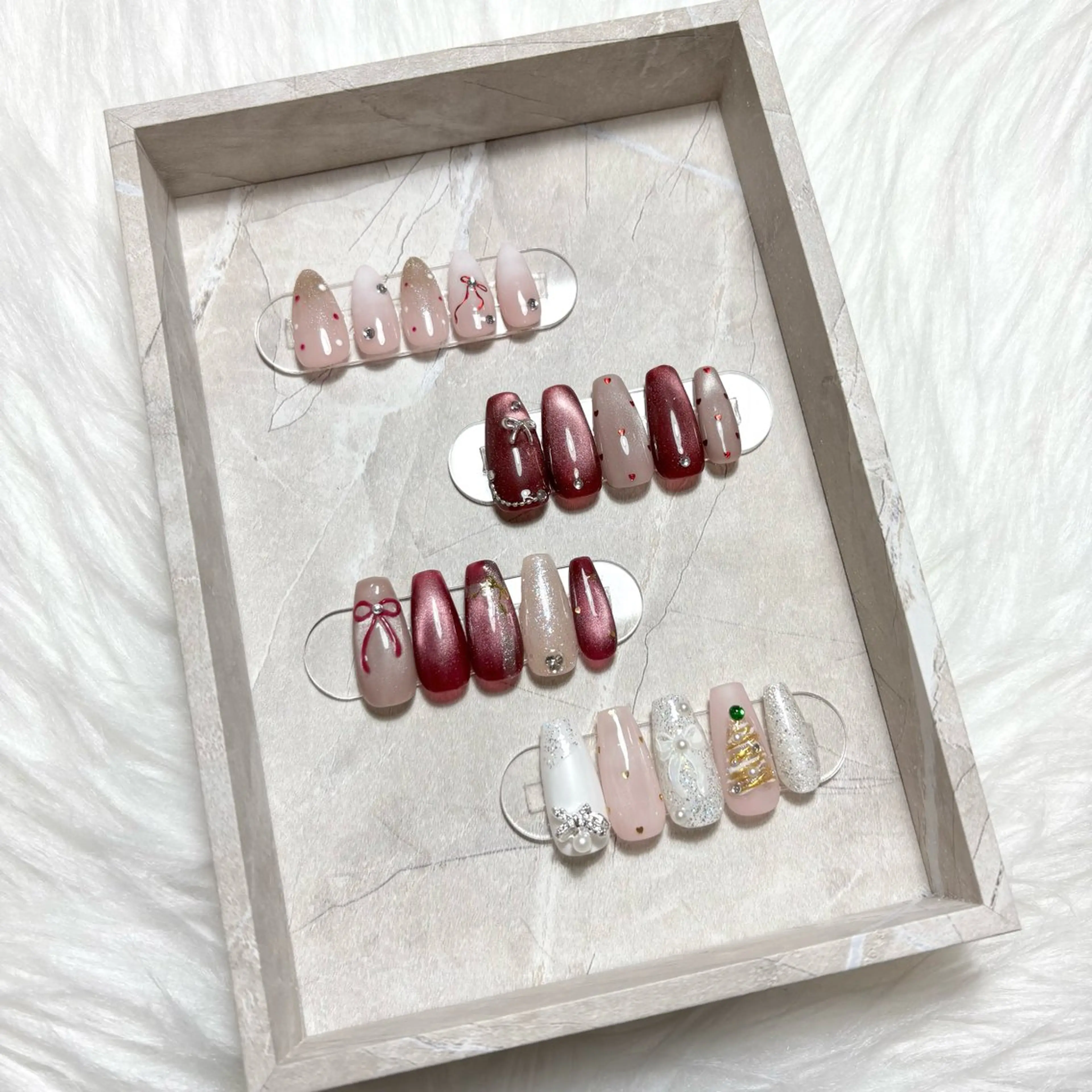 ネイル 冬ネイル クリスマス nail salon Anela🪽🫧のネイルデザイン