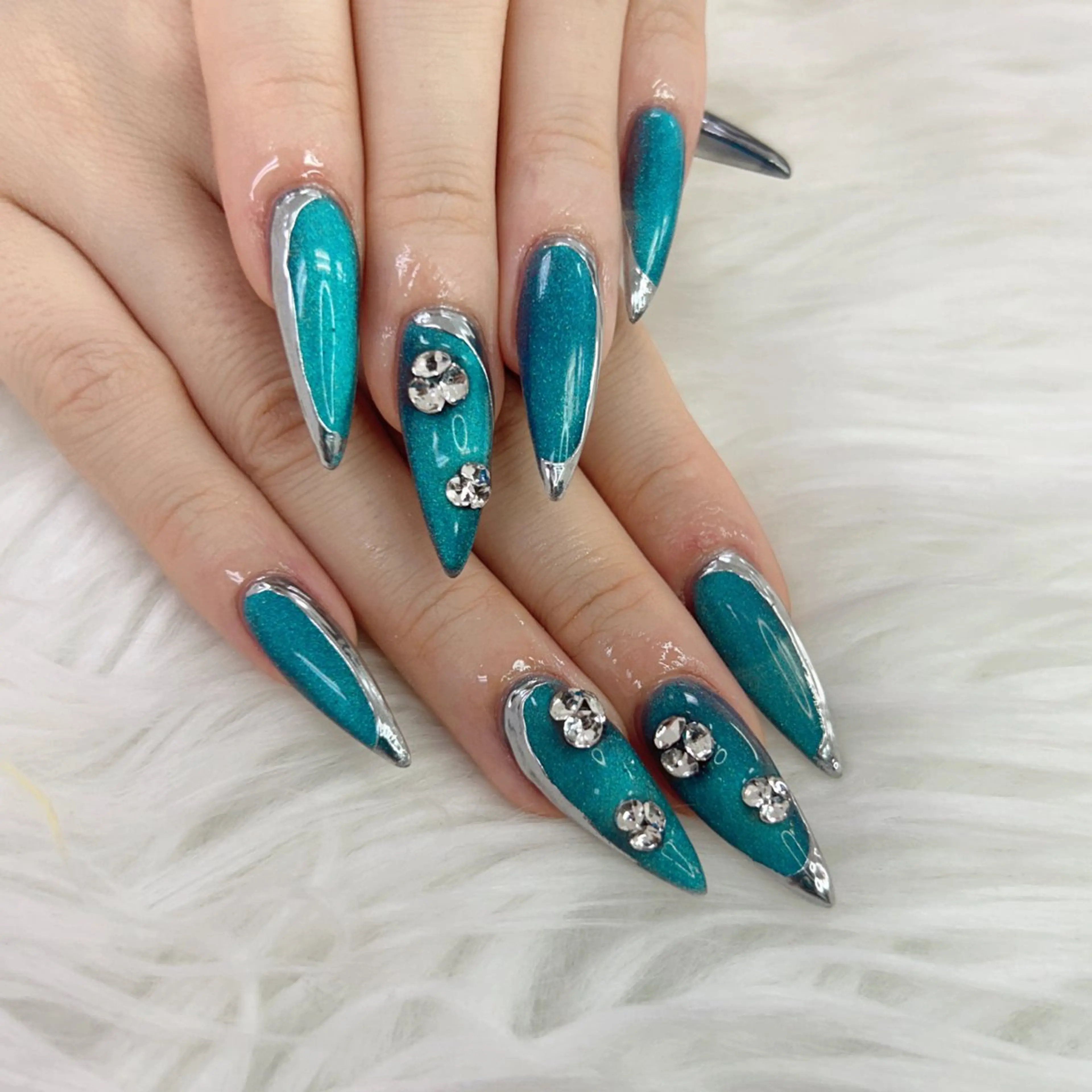 ネイル ハンドネイル ムラカミ カナのネイルデザイン