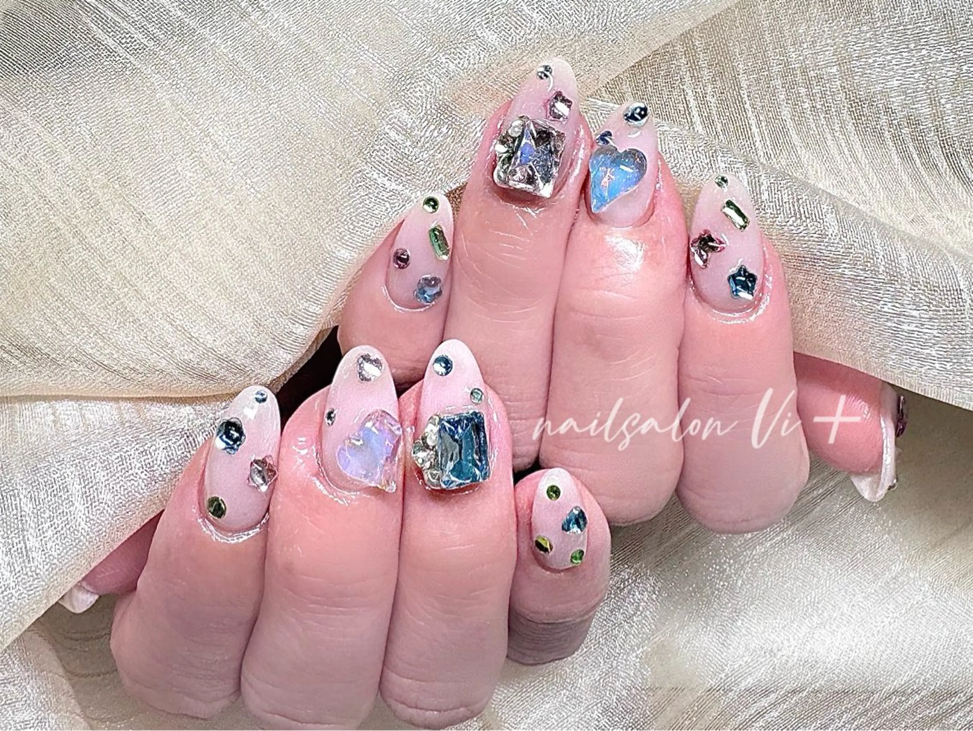 ネイル ハンドネイル ✨Nailsalon Vi+✨のネイルデザイン