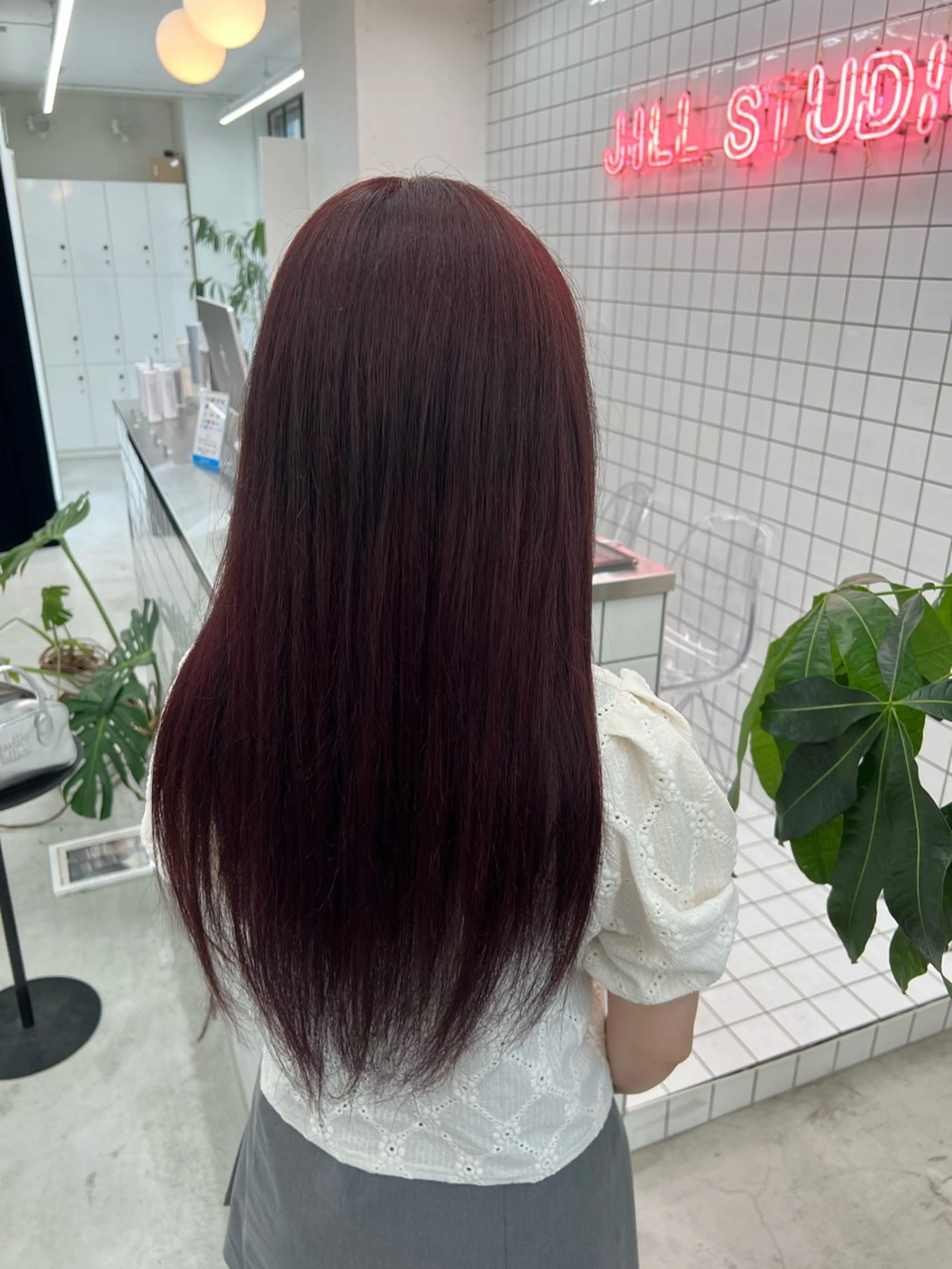ロング カラー ブリーチ 透明感カラー ブリーチなしカラー レッドカラー 学生 🌷︎あすか🌷 JILLSTUDIOのヘアスタイル