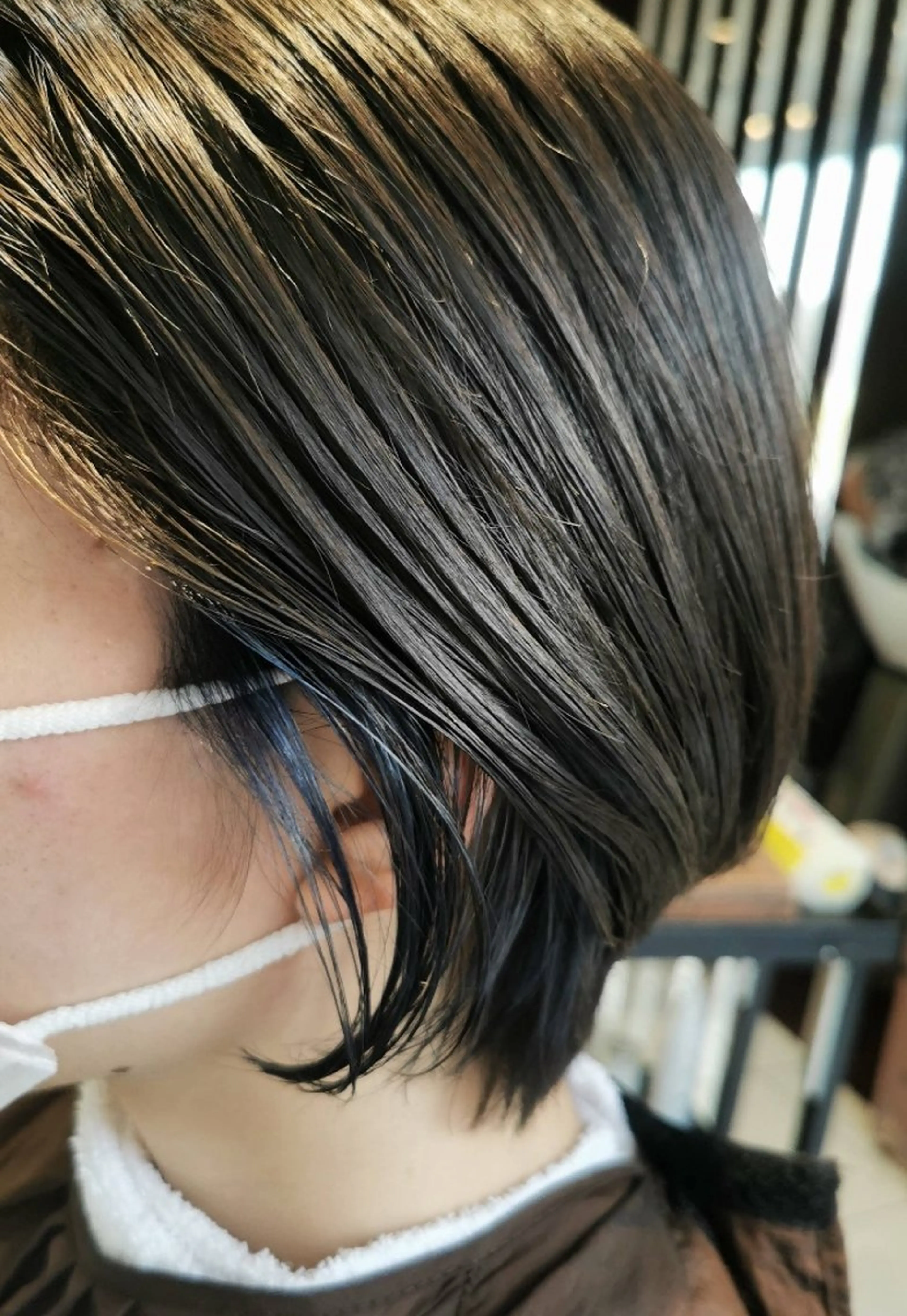 ショート アッシュ ヨウコ YOKOのヘアスタイル