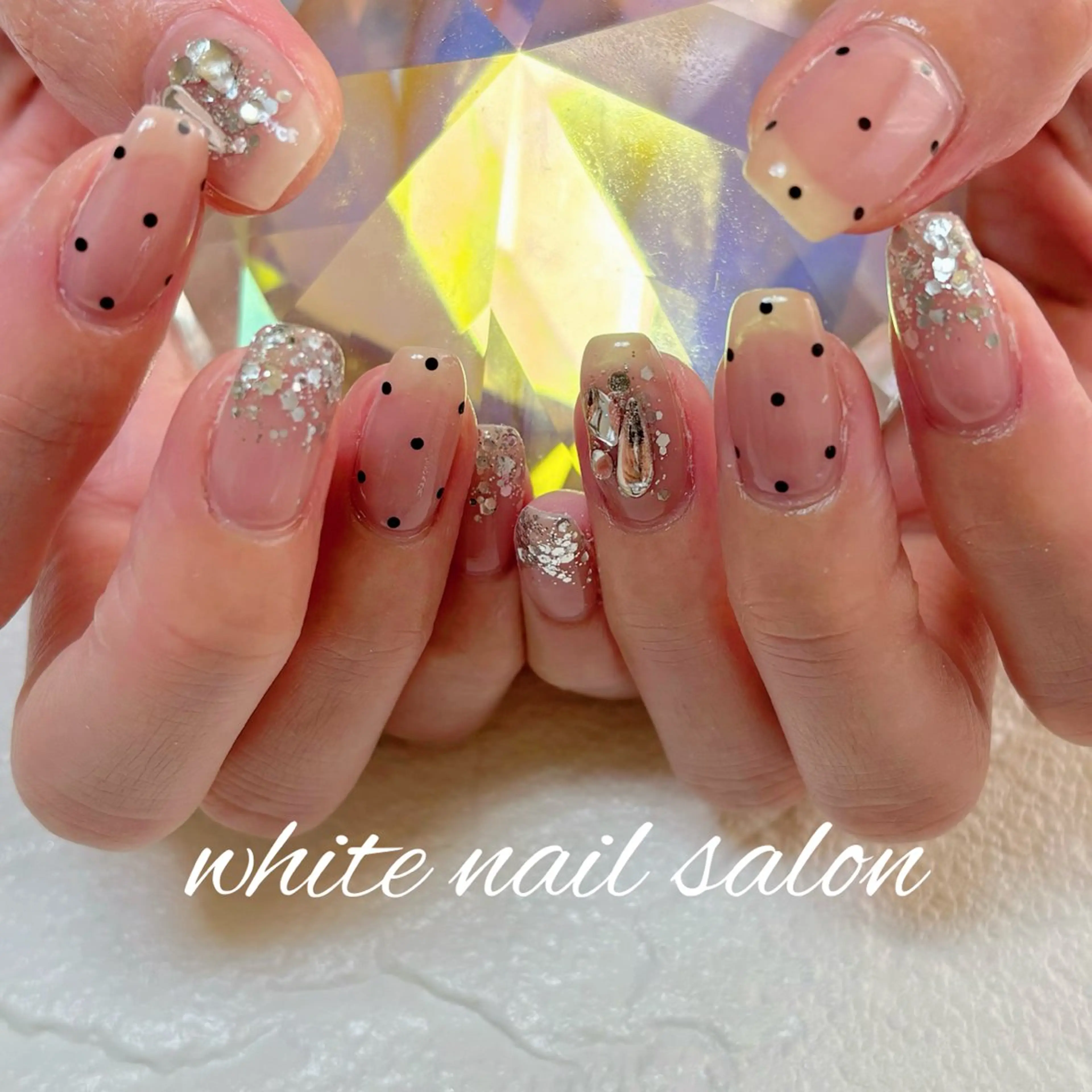 ネイル フットネイル 持ち込み ハンドネイル white nail salonのネイルデザイン