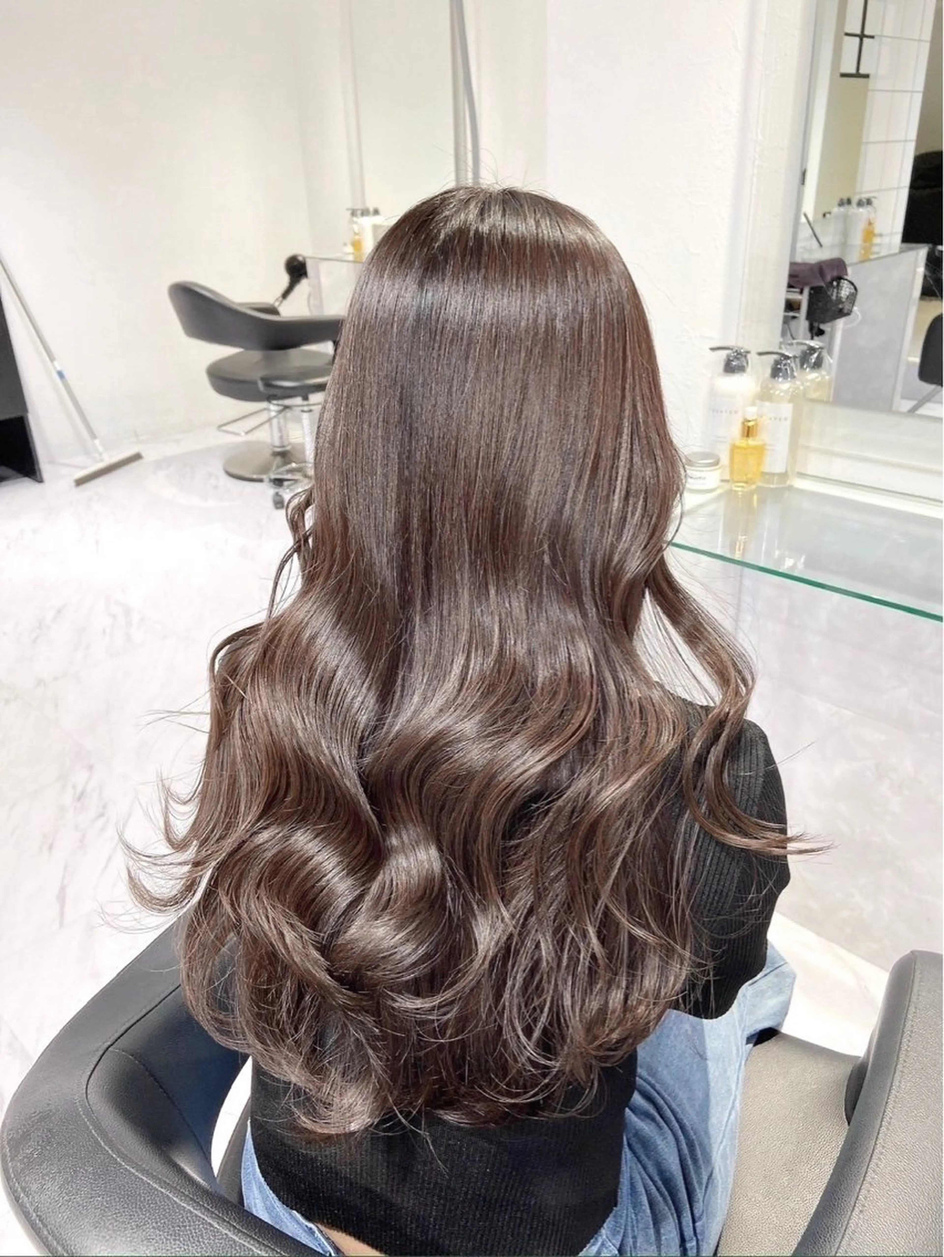 ロング ミルクティーベージュ 🤍Yumeのヘアスタイル