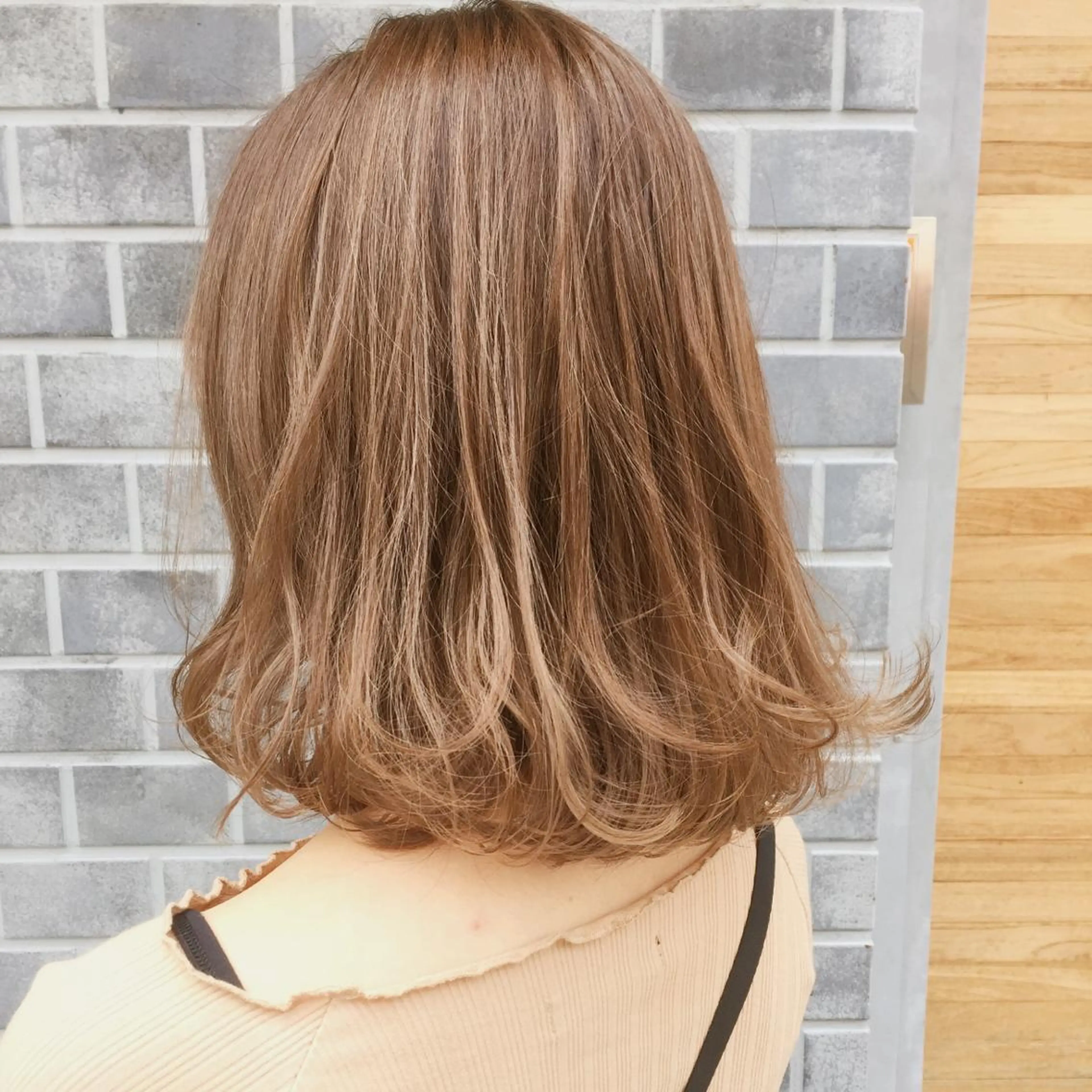 ミディアム カラー パーマ ヘアアレンジ ベージュカラー 【白髪ぼかし 専門GBG】自由が丘のヘアスタイル