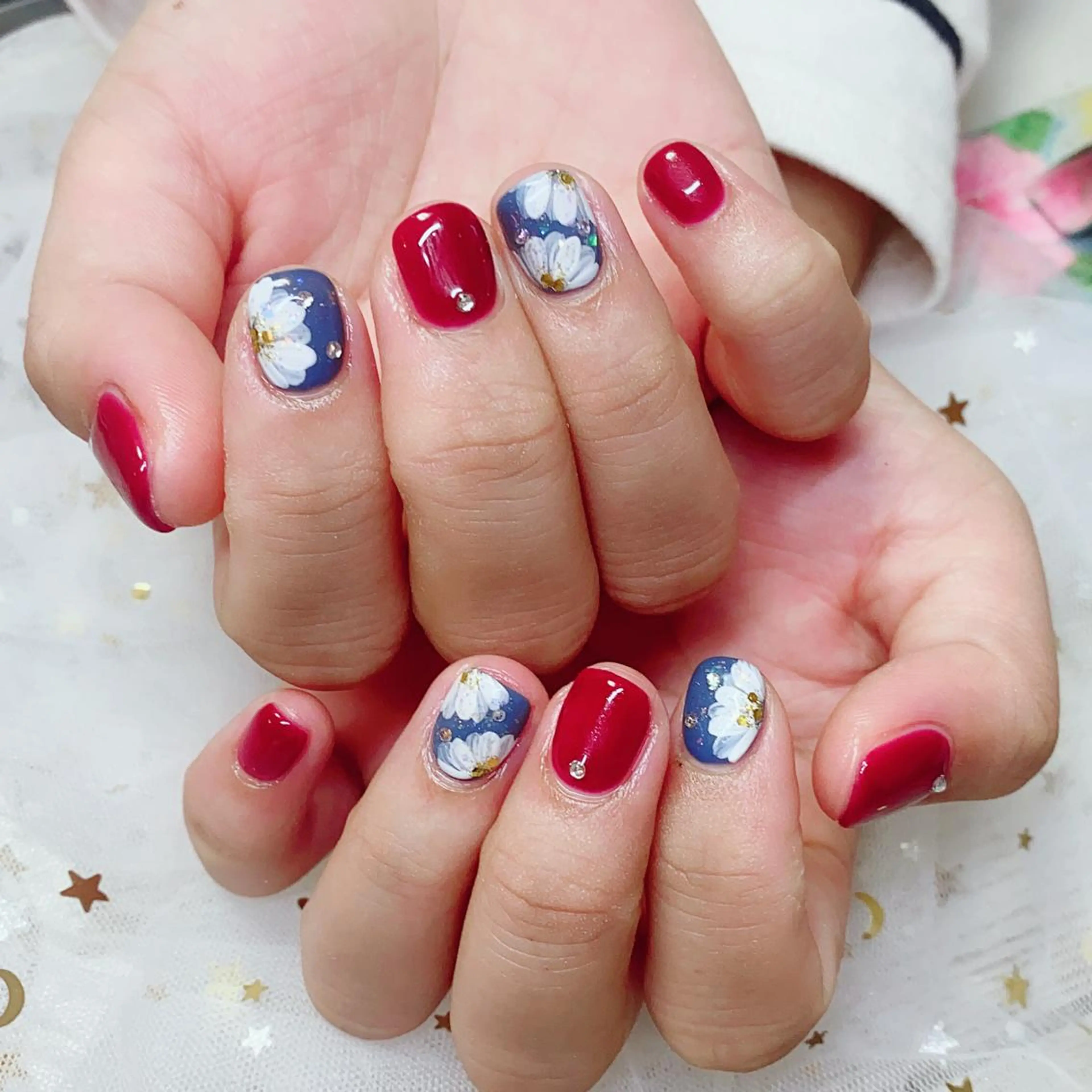 カラー ネイル アートネイル Q Free nailsのネイルデザイン
