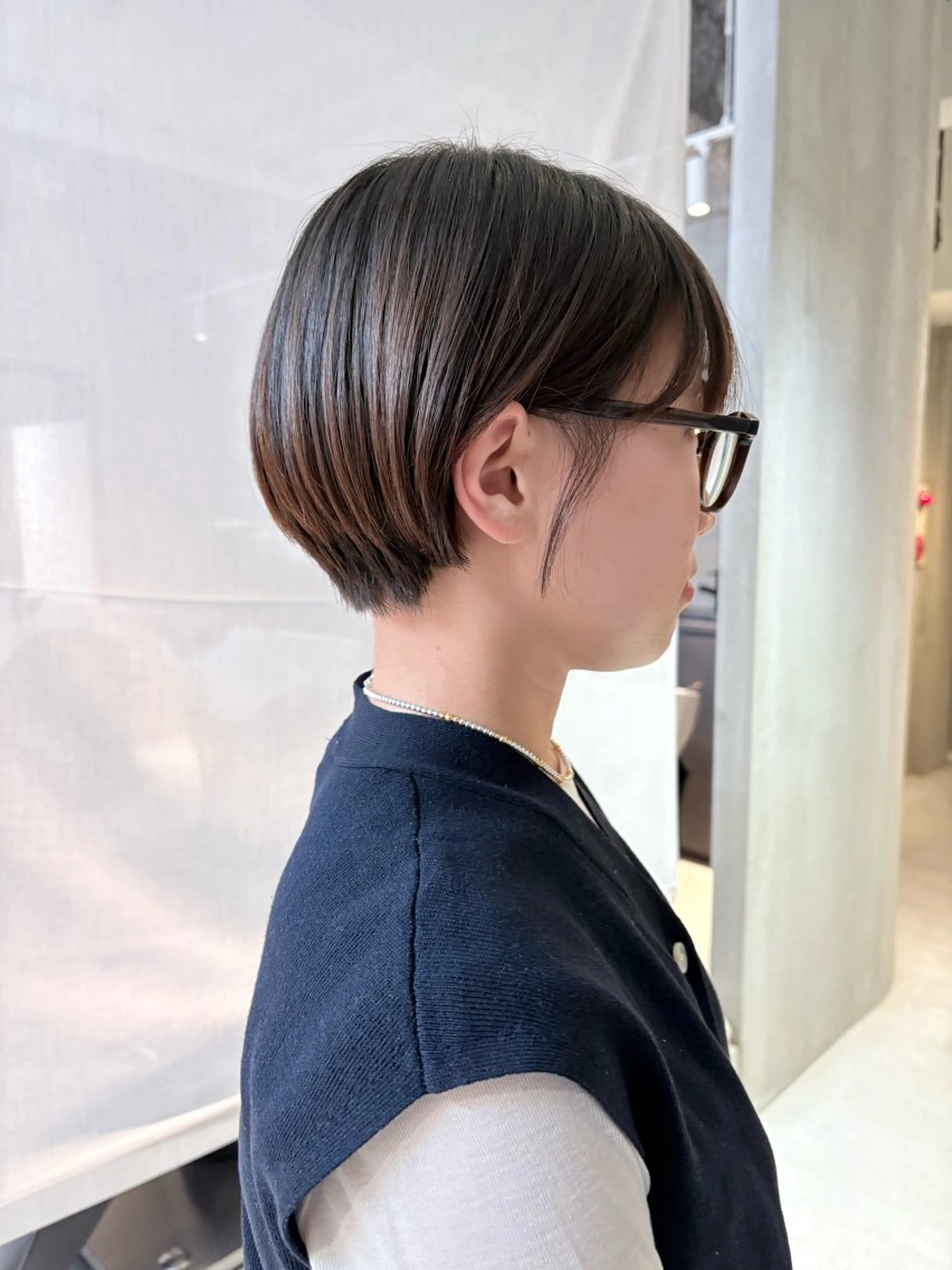 ショート マツイ モモノのヘアスタイル