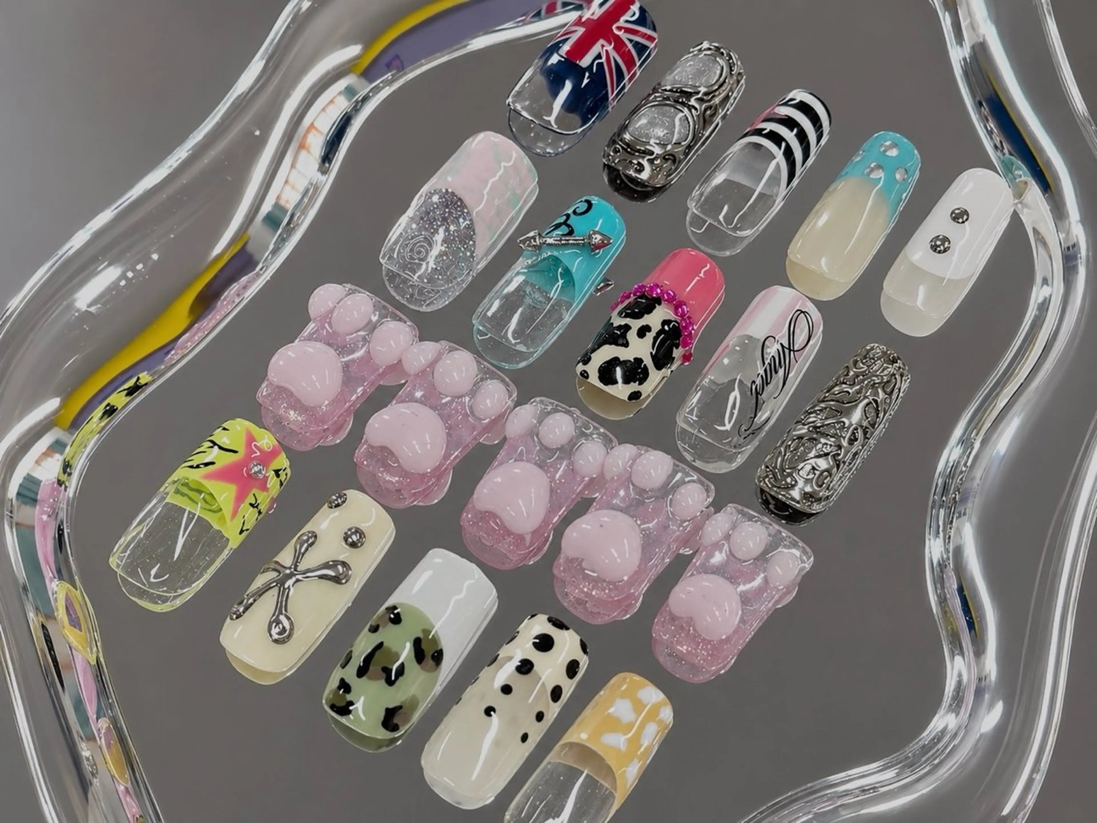ネイル yuri / 個性派nailのネイルデザイン