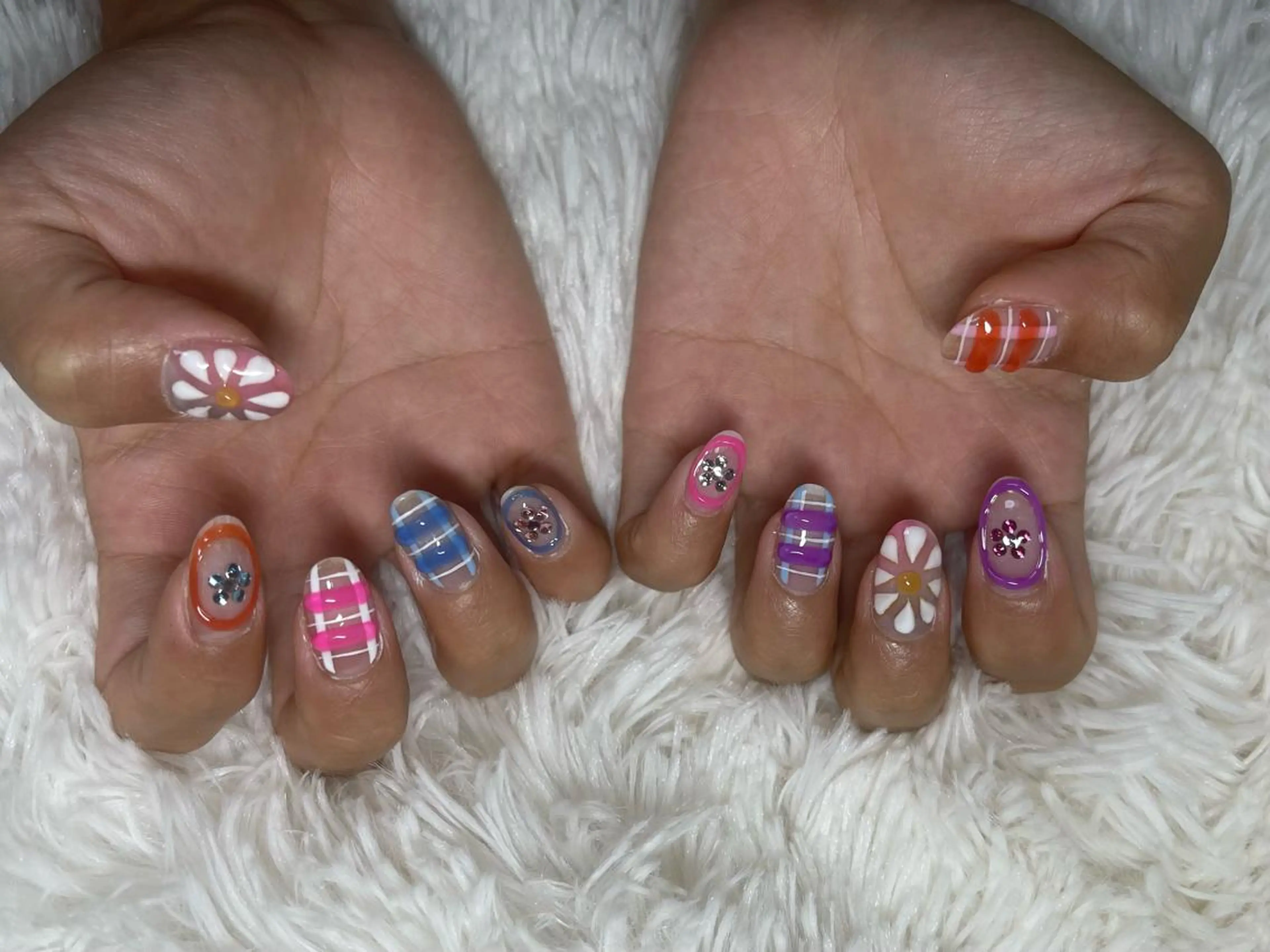 ネイル ハンドネイル R’s nailのエステ・リラクイメージ