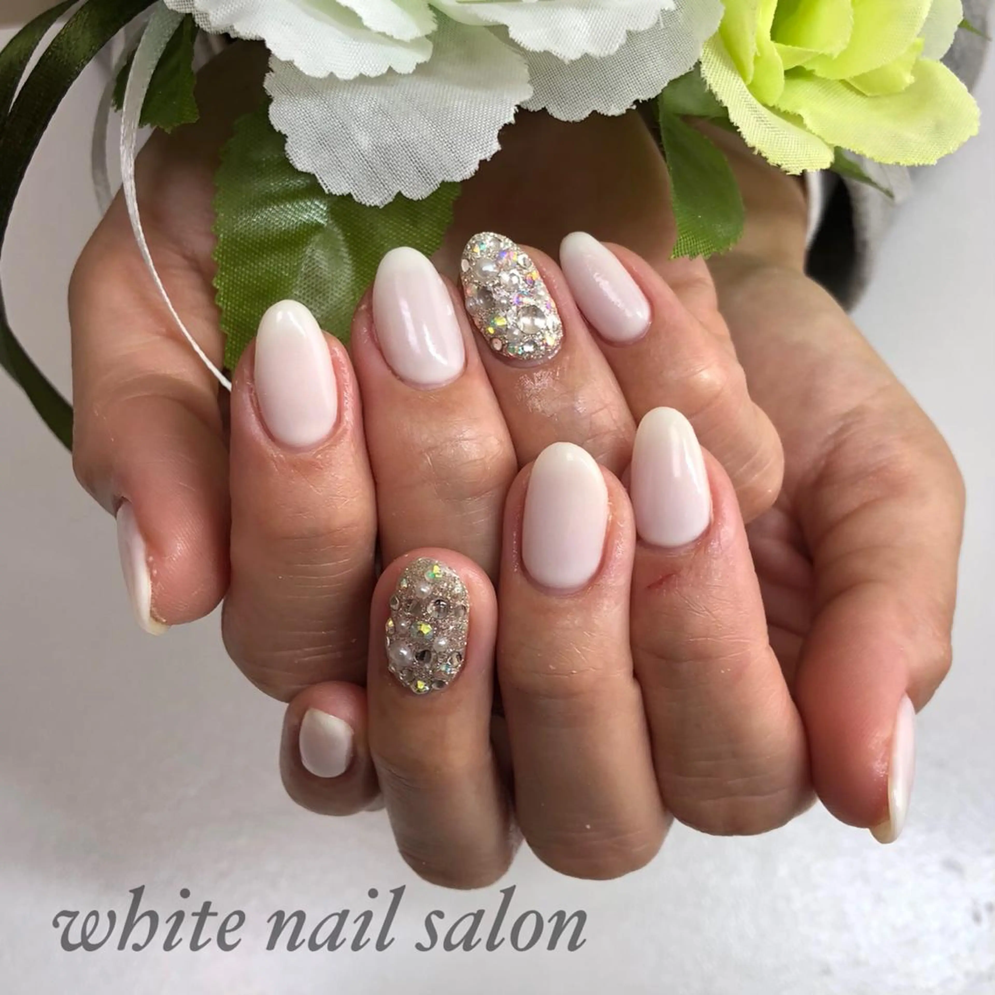 ネイル フットネイル ジェルネイル ハードジェル オフィスネイル スカルプネイル ハンドネイル white nail salonのネイルデザイン