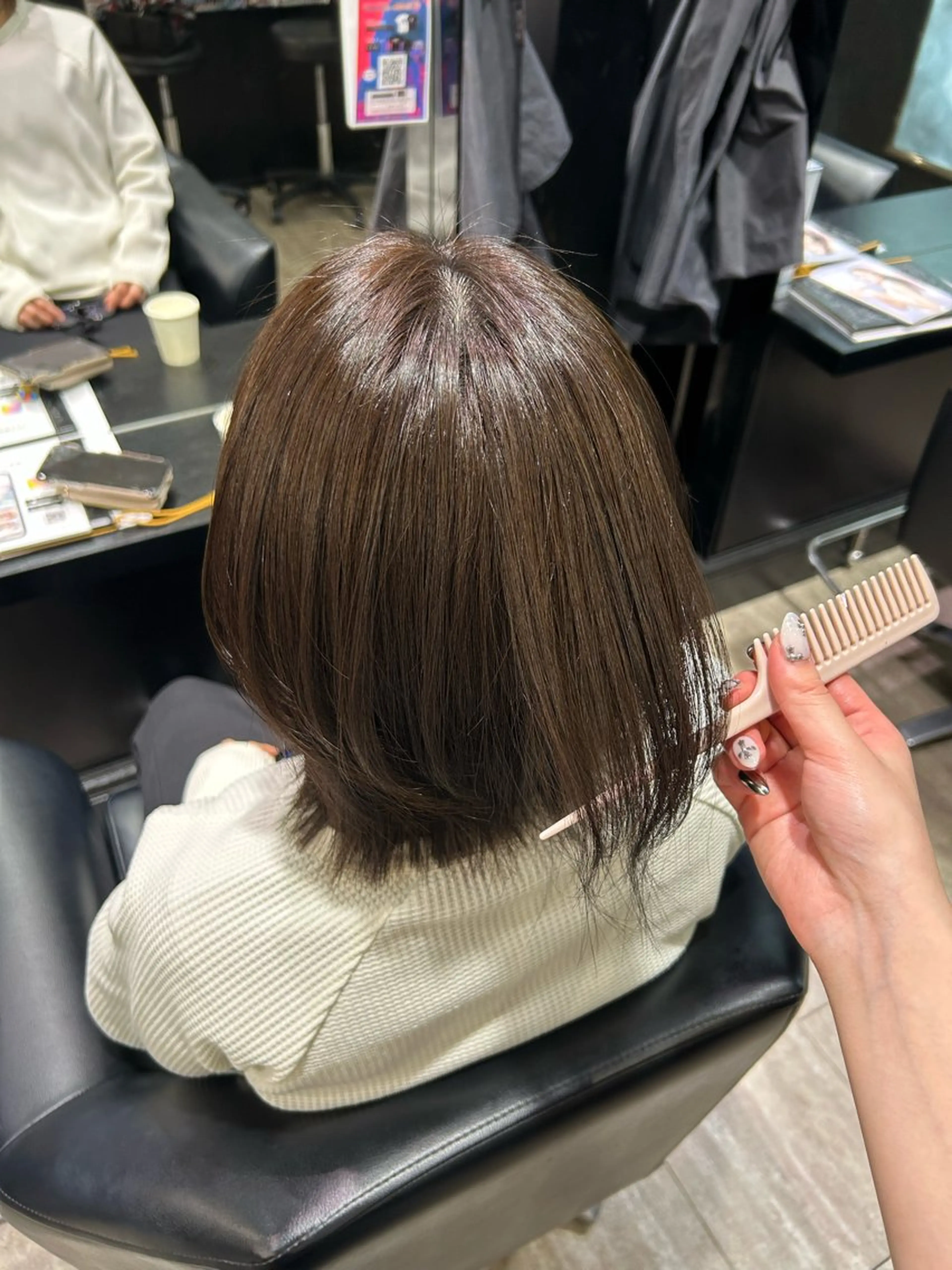 ミディアム カット ヘアカラー トリートメント ishizuka toaのヘアスタイル