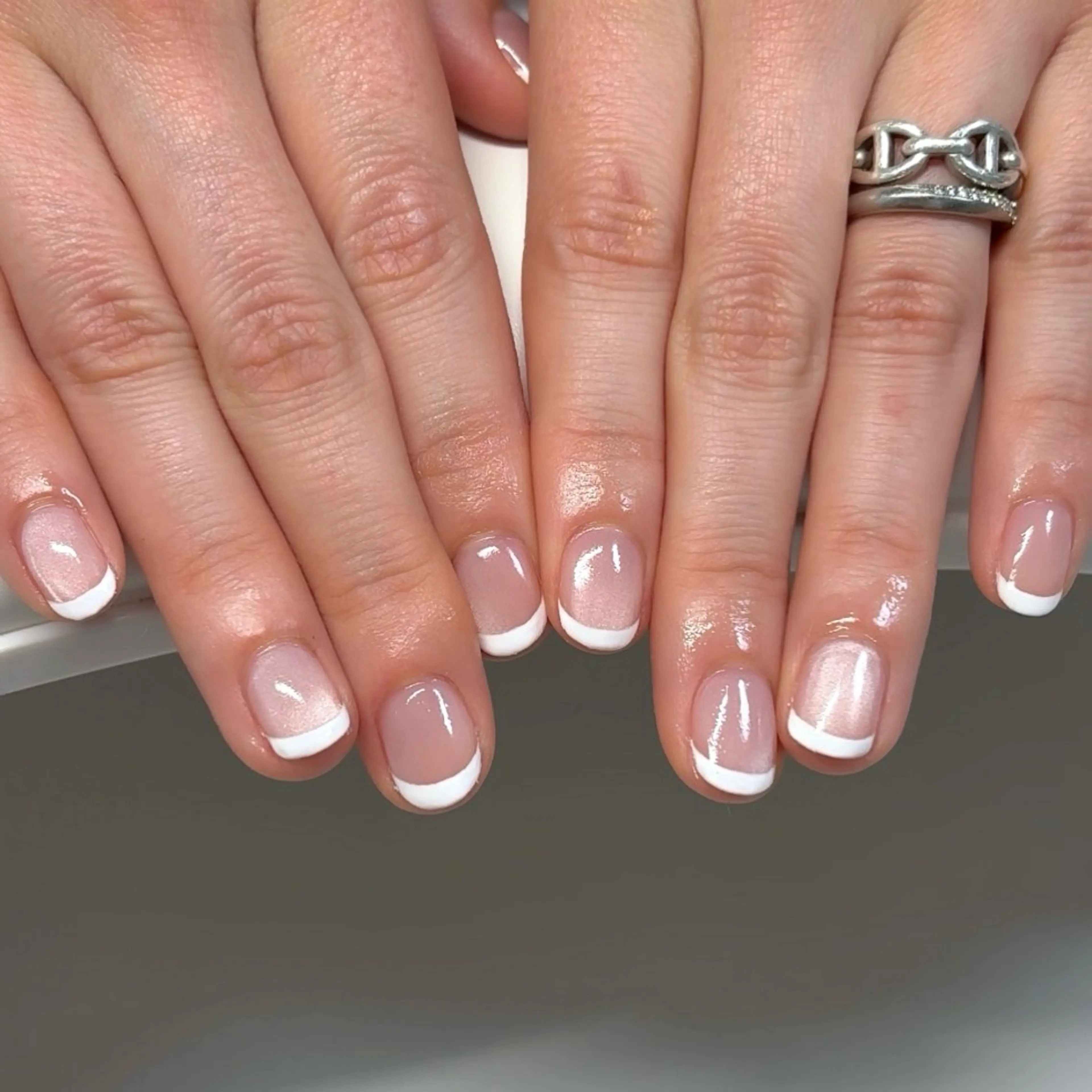 ネイル フレンチネイル ハンドネイル Gemini Misakoのネイルデザイン