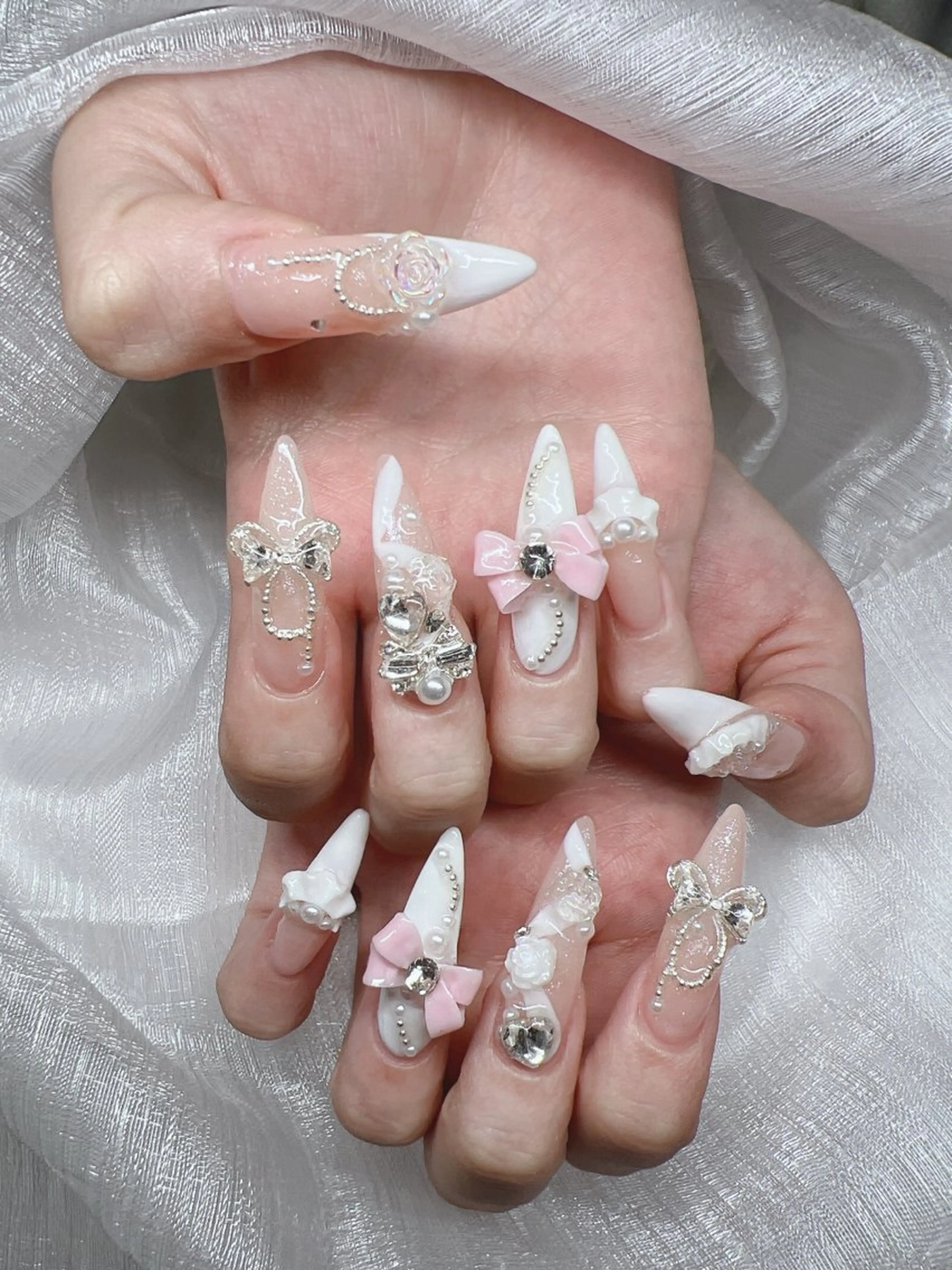 ネイル 長さ出し グラデーション キラキラネイル マグネットネイル ニュアンスネイル Lee Nails チップ長さだし専門店のネイルデザイン