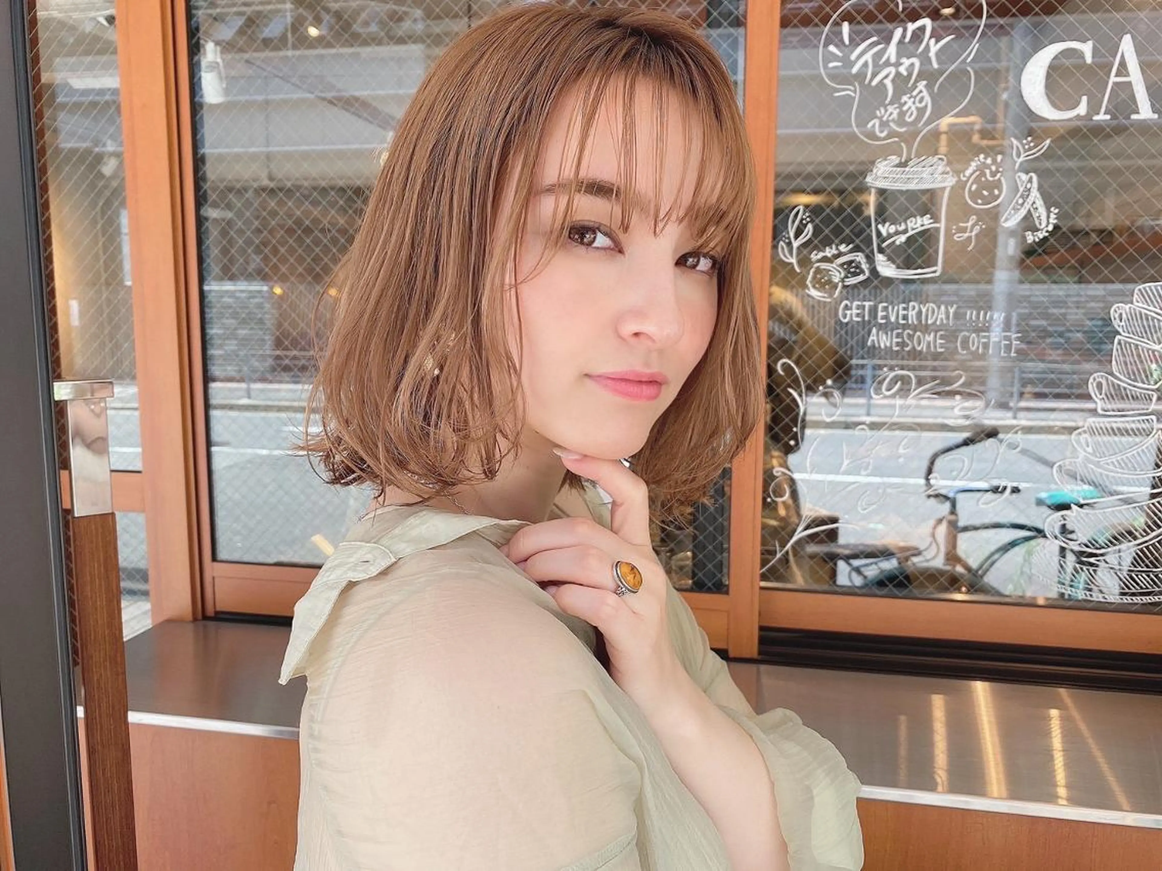 セミロング カラー 透明感カラー イルミナカラー 似合わせカット 小顔カット トリートメント ⭐️迫田 ゆう⭐️のヘアスタイル