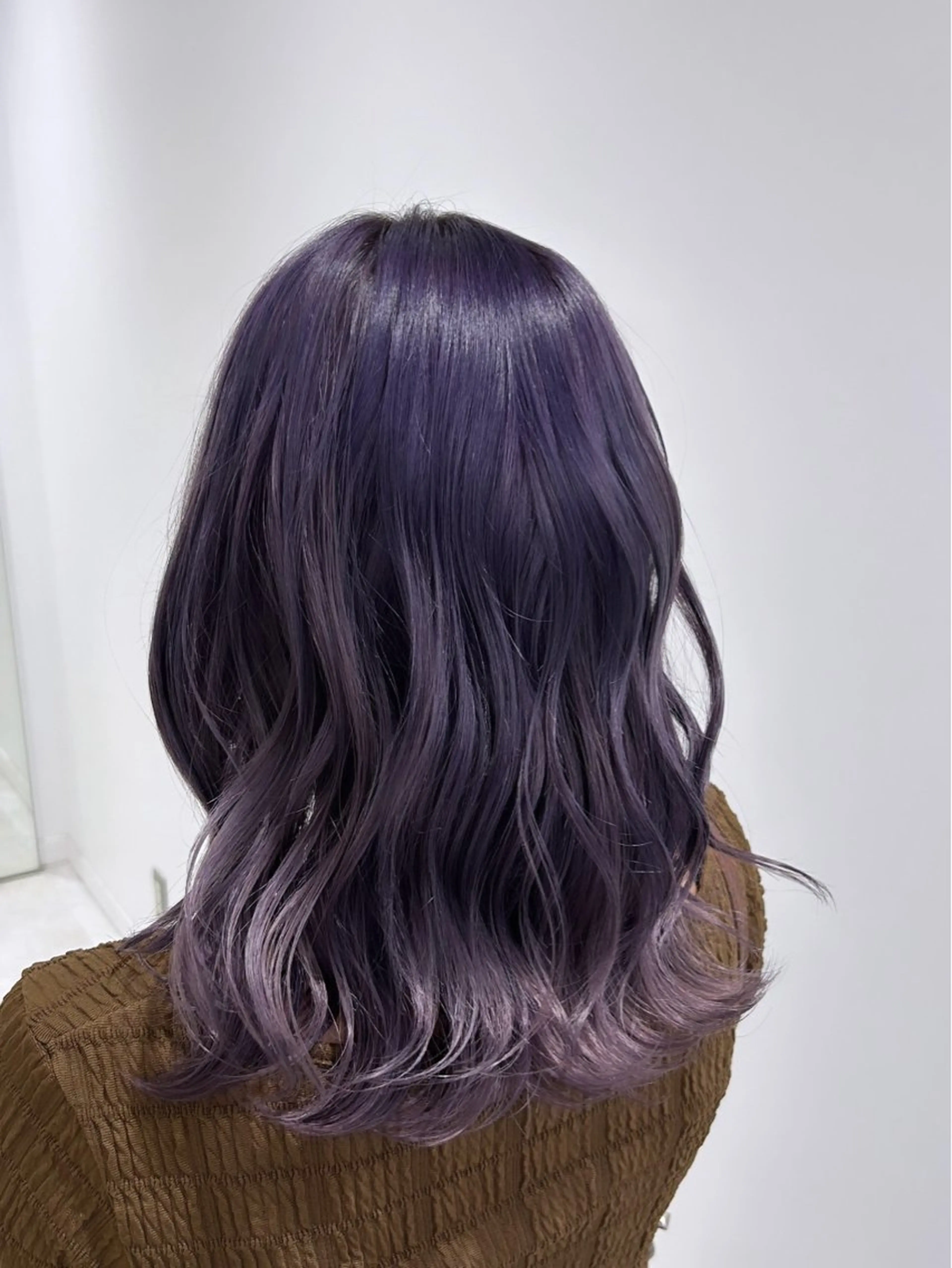 ミディアム カラー ヘアカラー トリートメント 透明感ハイトーン特化 /ケアブリーチ/莉駒のヘアスタイル