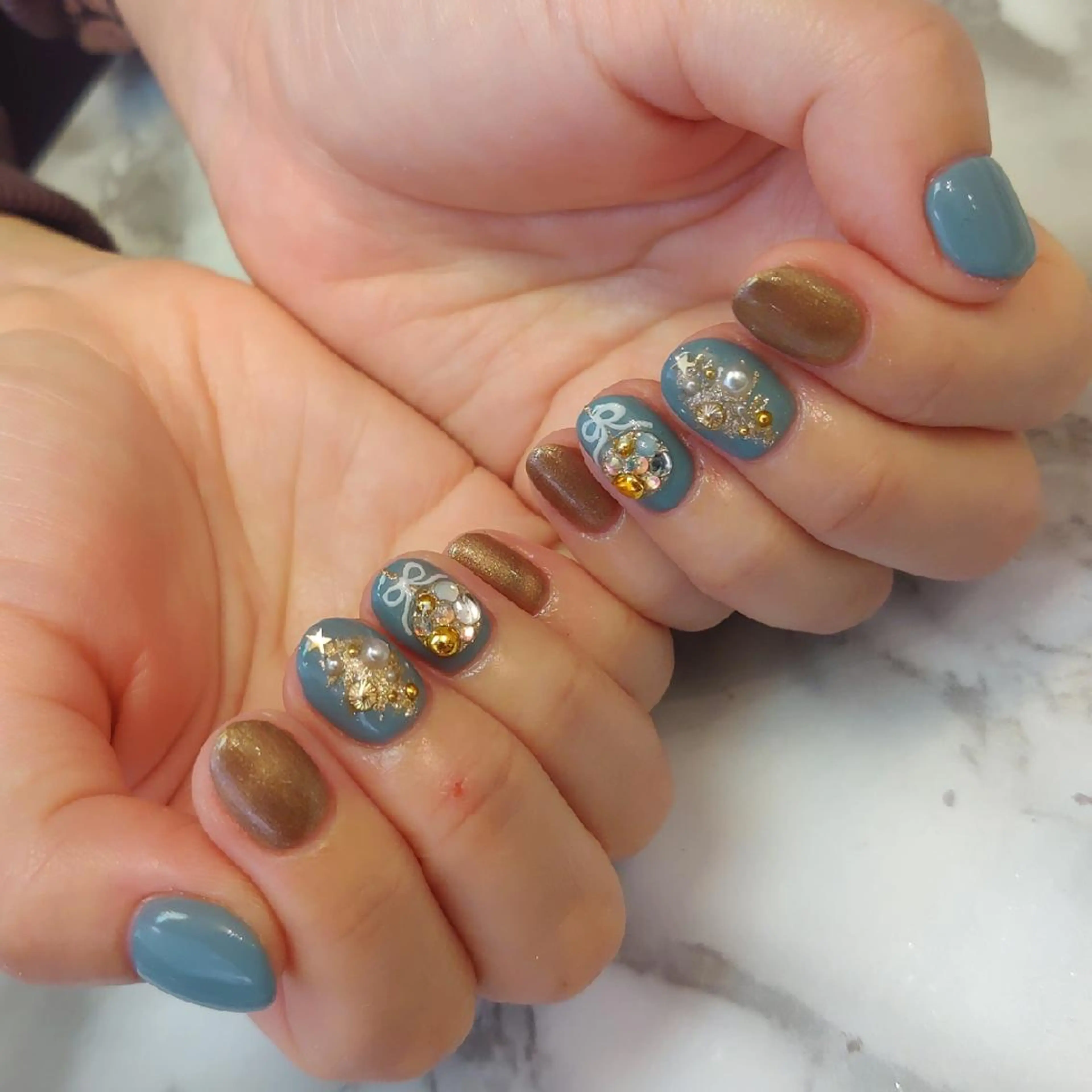 ネイル 冬ネイル クリスマス ジェヌインネイル 河内のネイルデザイン