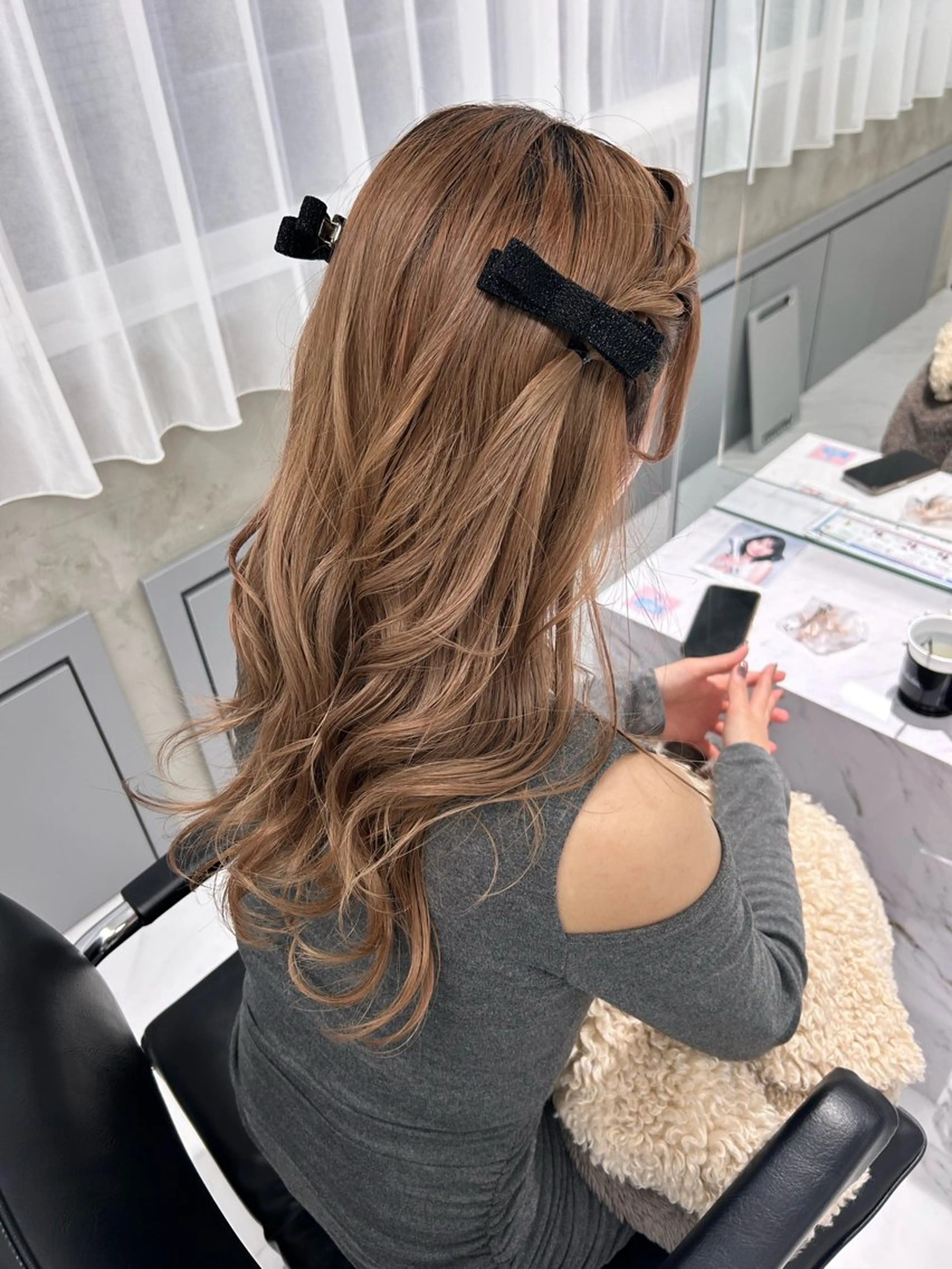 セミロング ヘアアレンジ ヘアセット shizuna/平尾 /カラー/髪質改善のヘアスタイル