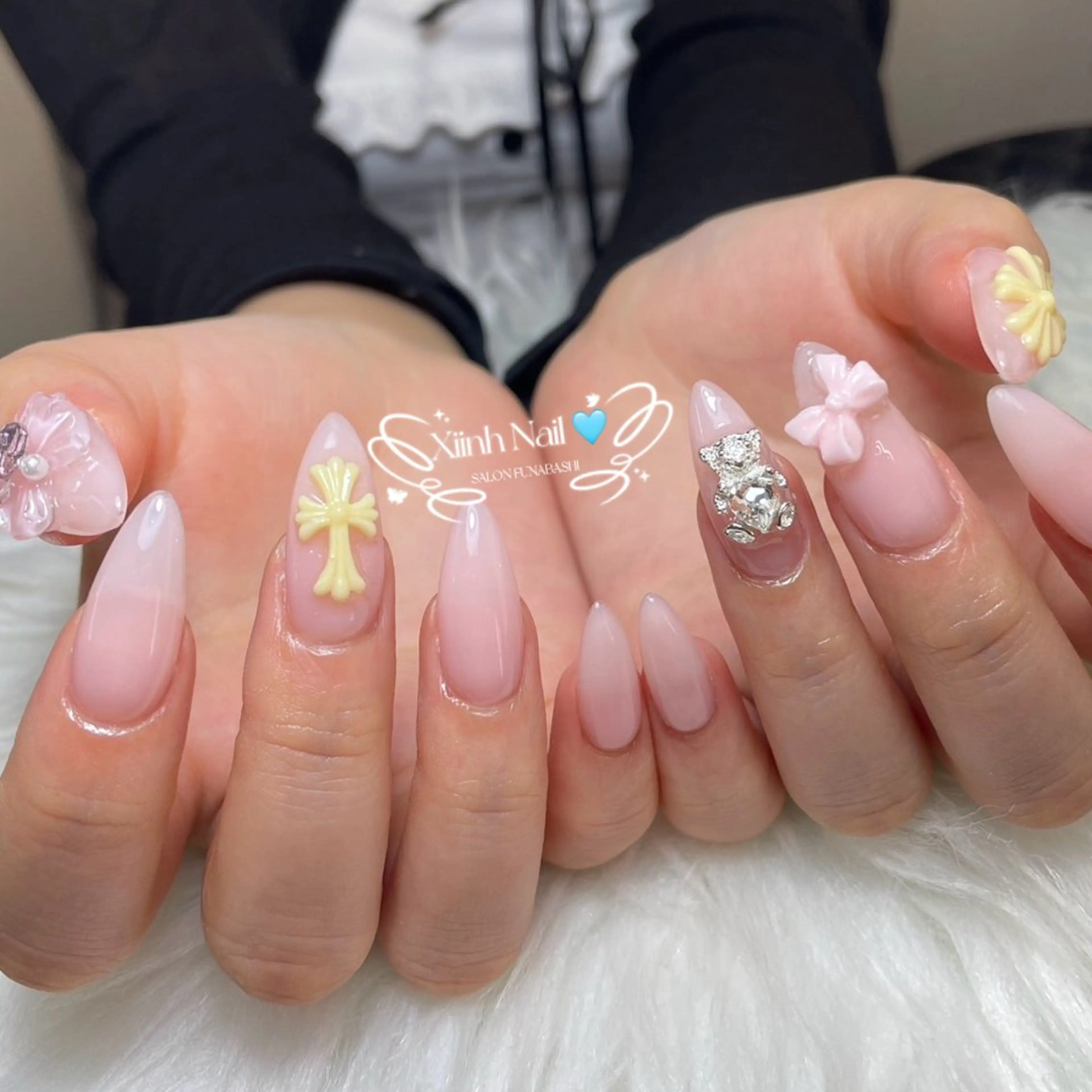 ネイル チークネイル 桜ネイル 長さ出し フットネイル ジェルネイル ハンドネイル XIINH NAIL SALONのネイルデザイン