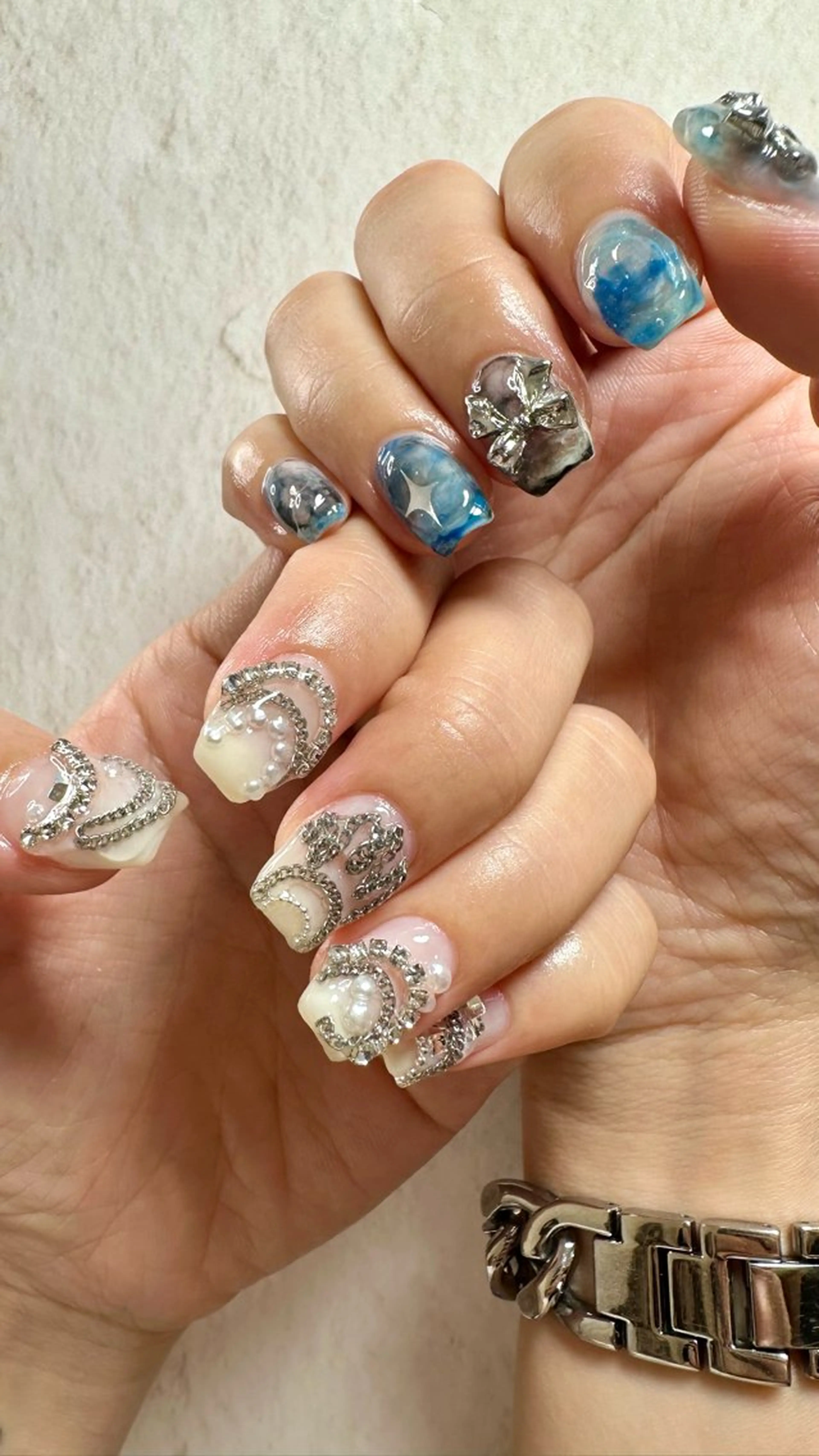 ネイル ニュアンスネイル ハンドネイル ハンドケア Atelier Ariのネイルデザイン