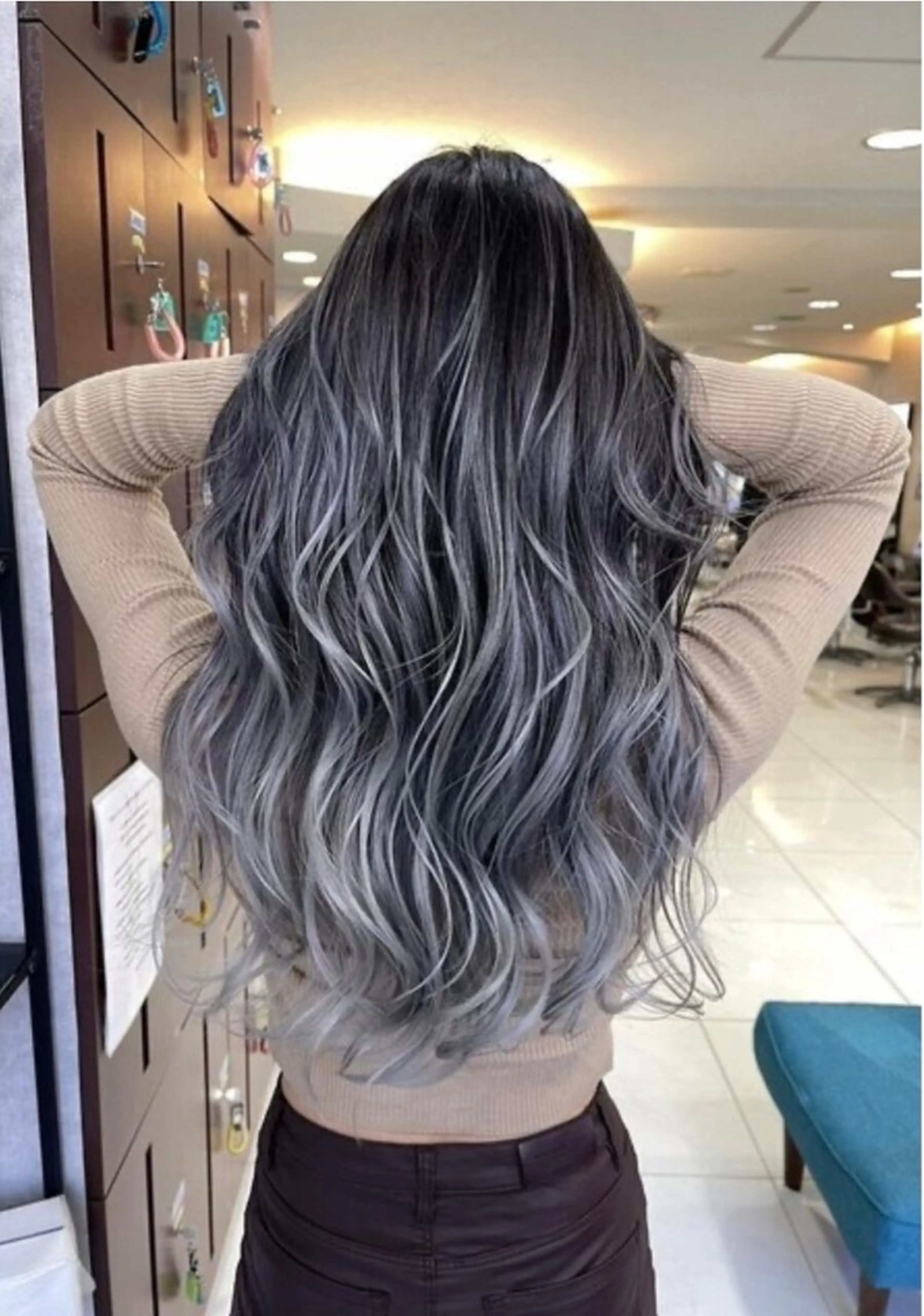 カラー バレイヤージュ ホワイト系はお任せ /ブリーチ/店長岩崎のヘアスタイル