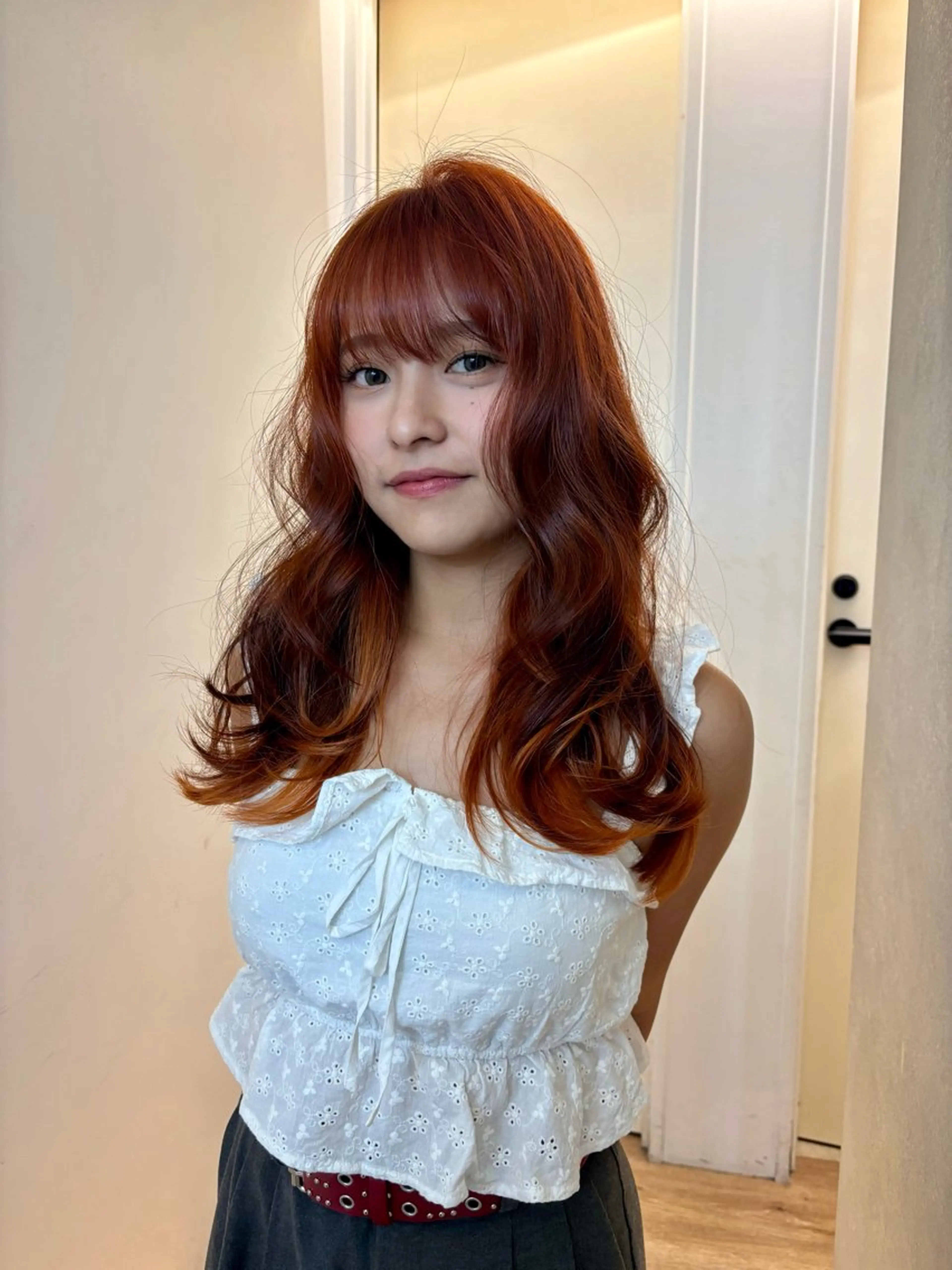 セミロング ヘアカラー ハイトーン/レイヤー nail 百咲💌のヘアスタイル