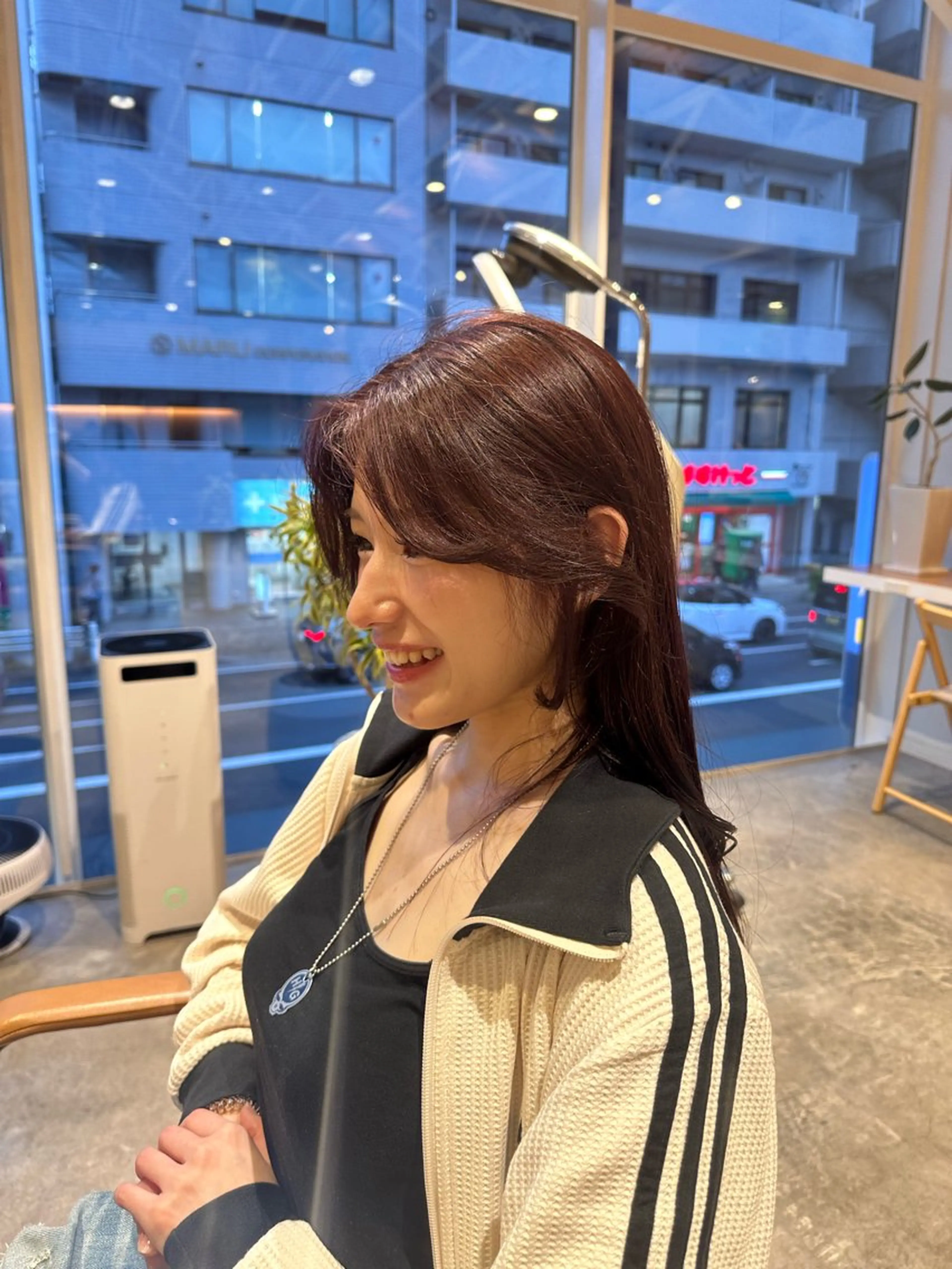 ロング 五十嵐 美玖のヘアスタイル