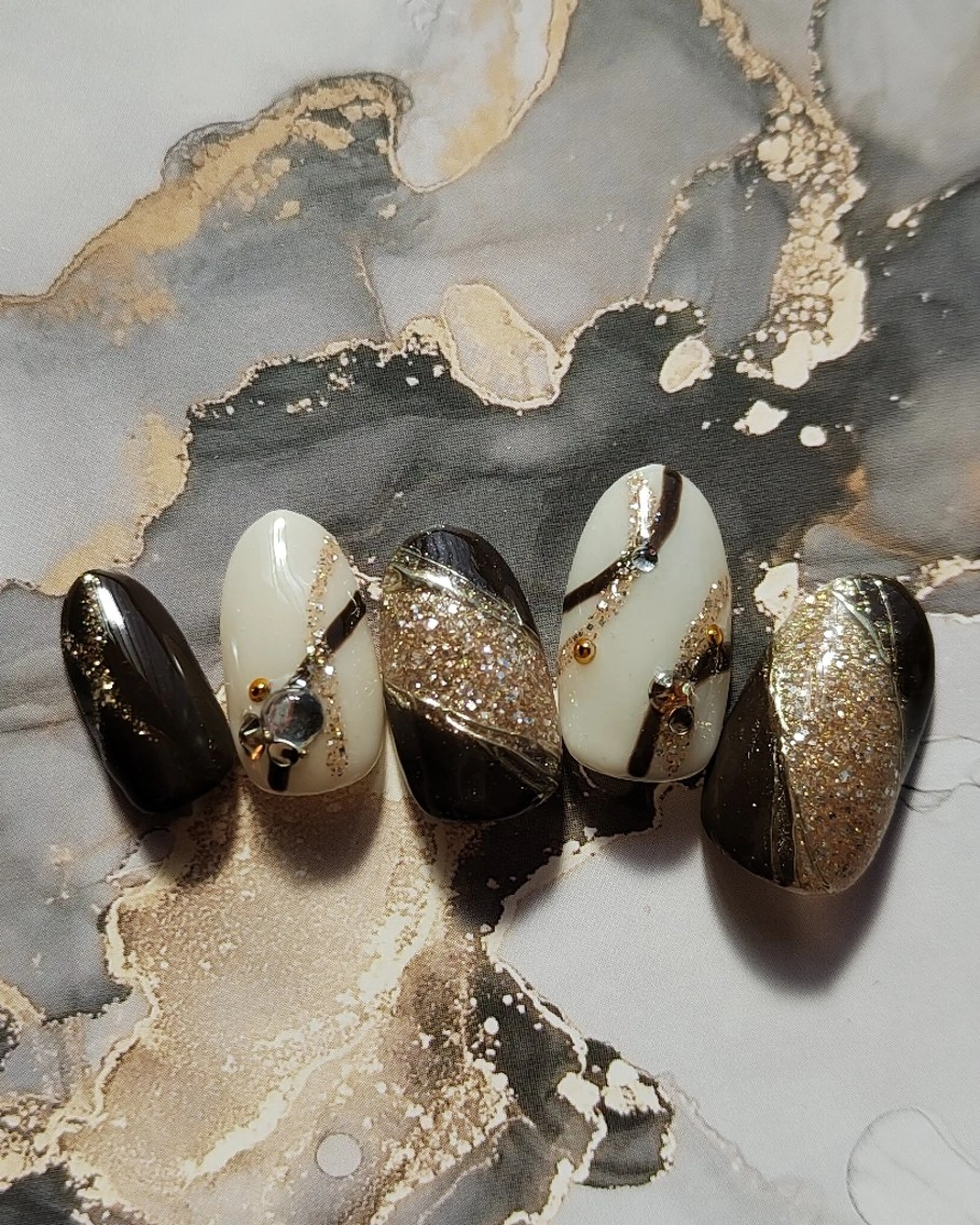 ネイル ハンドネイル mg nailのネイルデザイン