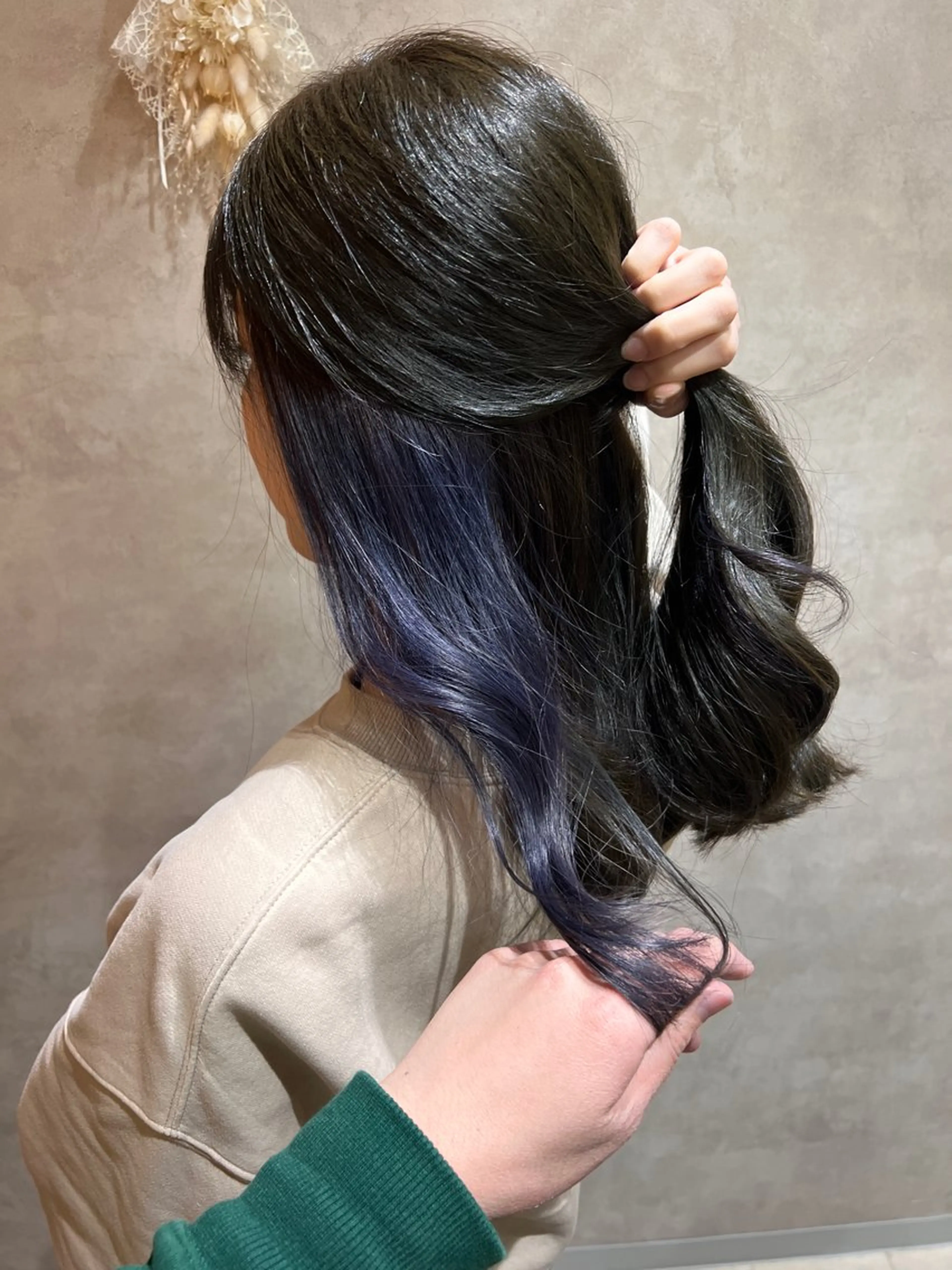 セミロング パープルカラー カット ヘアカラー KENTO 【茨城1の縮毛矯正】のヘアスタイル