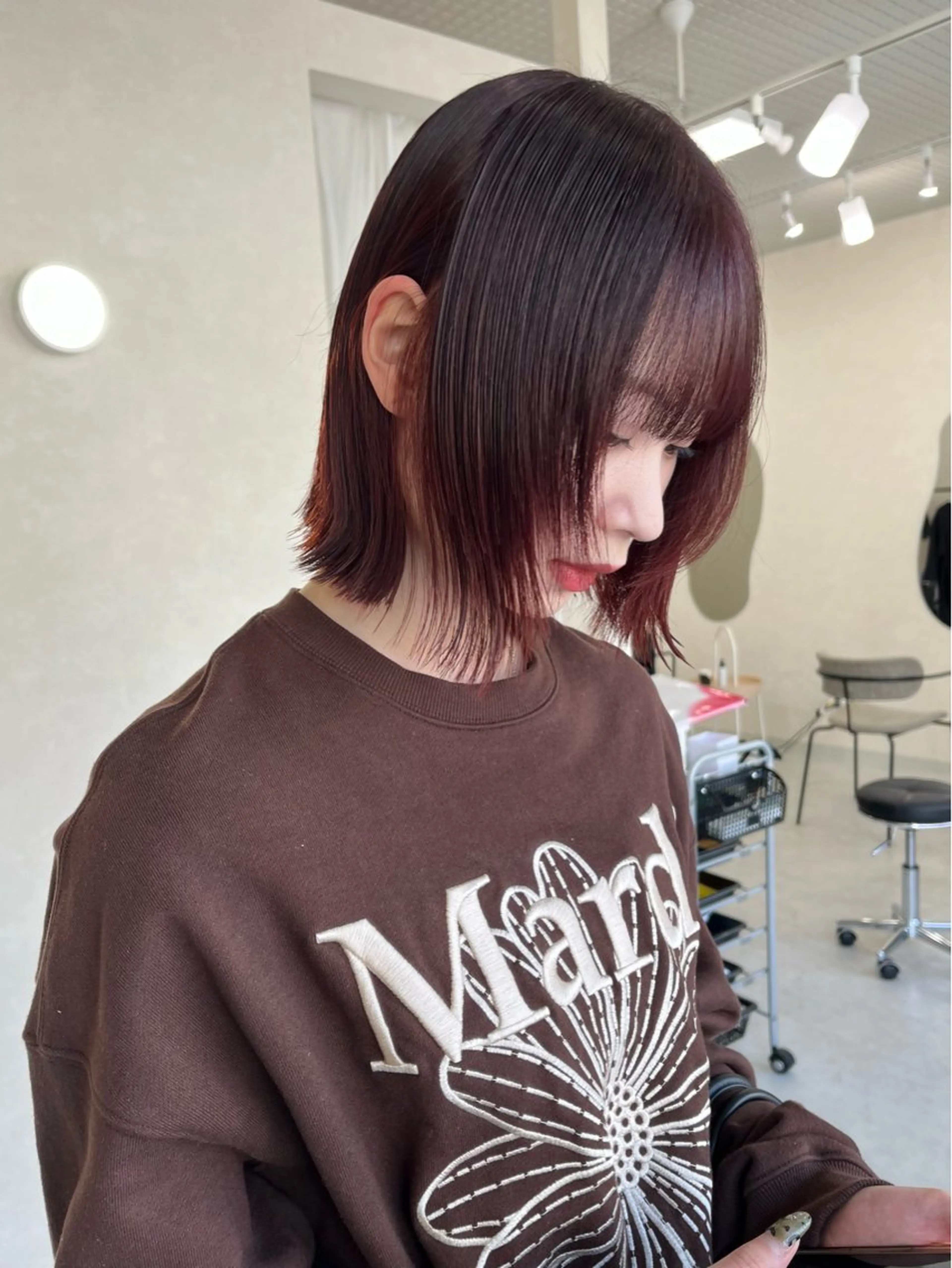 ミディアム カラー ヘアカラー トリートメント 長山 茉白のヘアスタイル