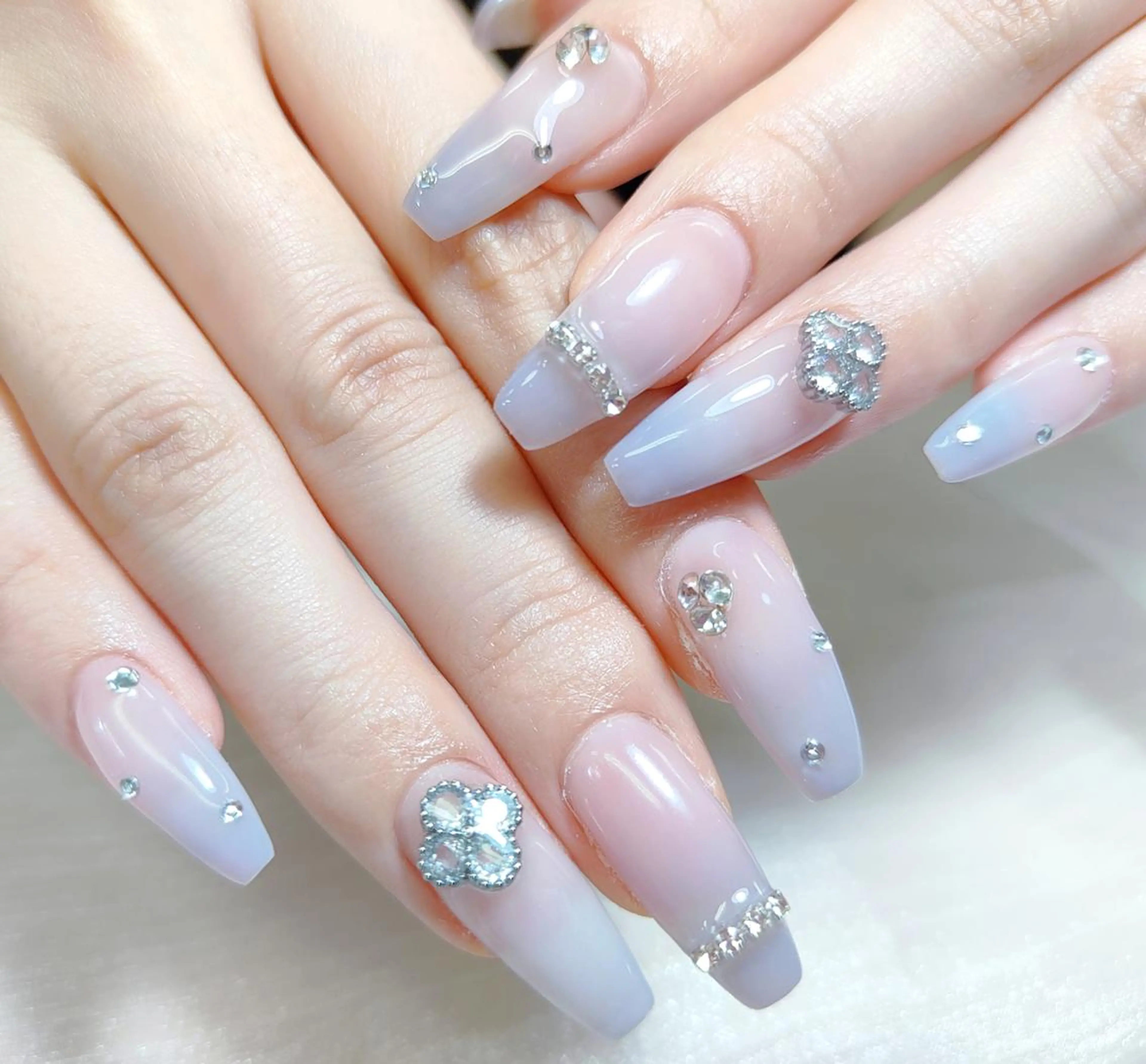 ネイル 星野 未来のネイルデザイン