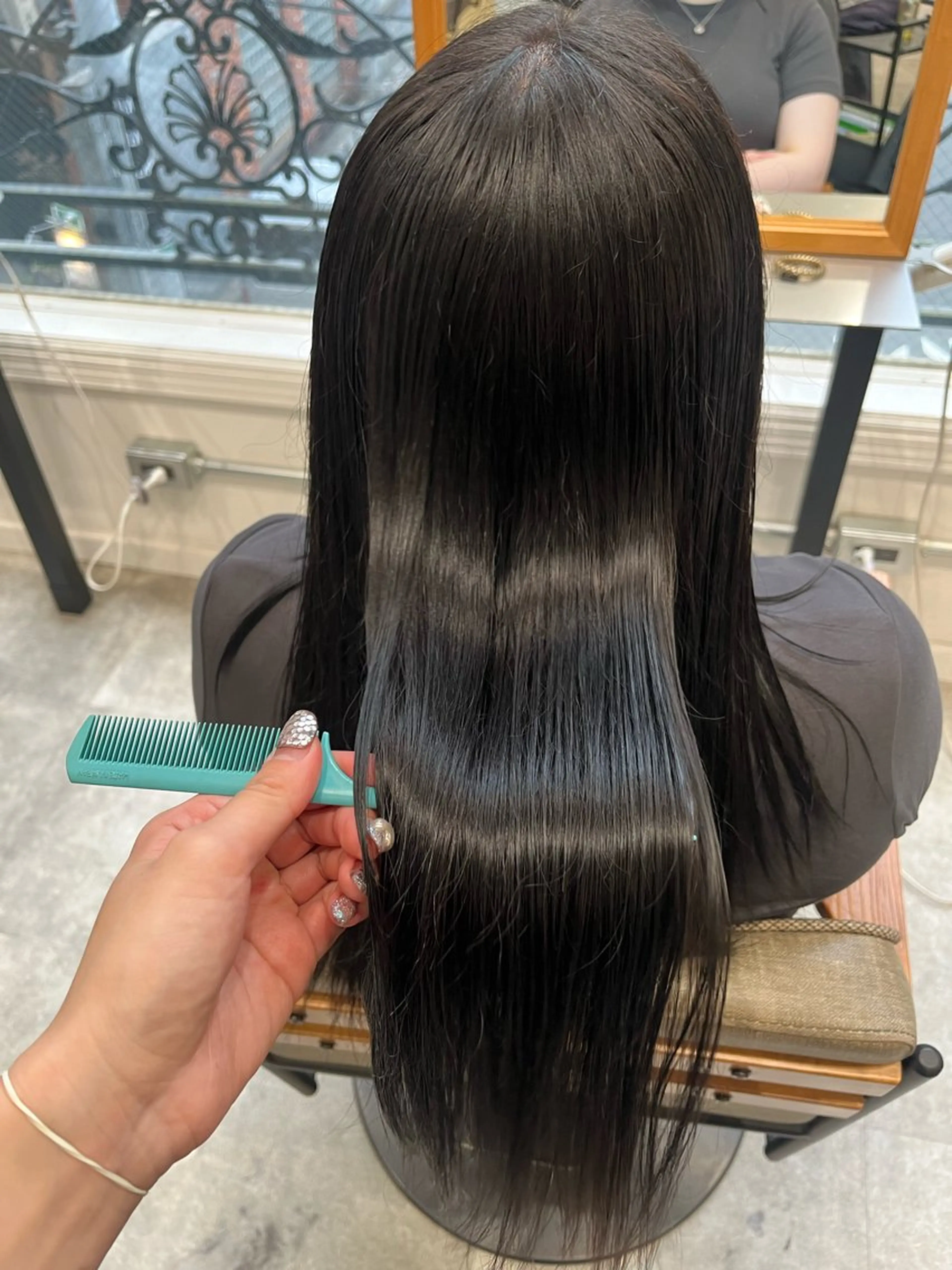 ロング 縮毛矯正 keshiki🦋 Nanaのヘアスタイル