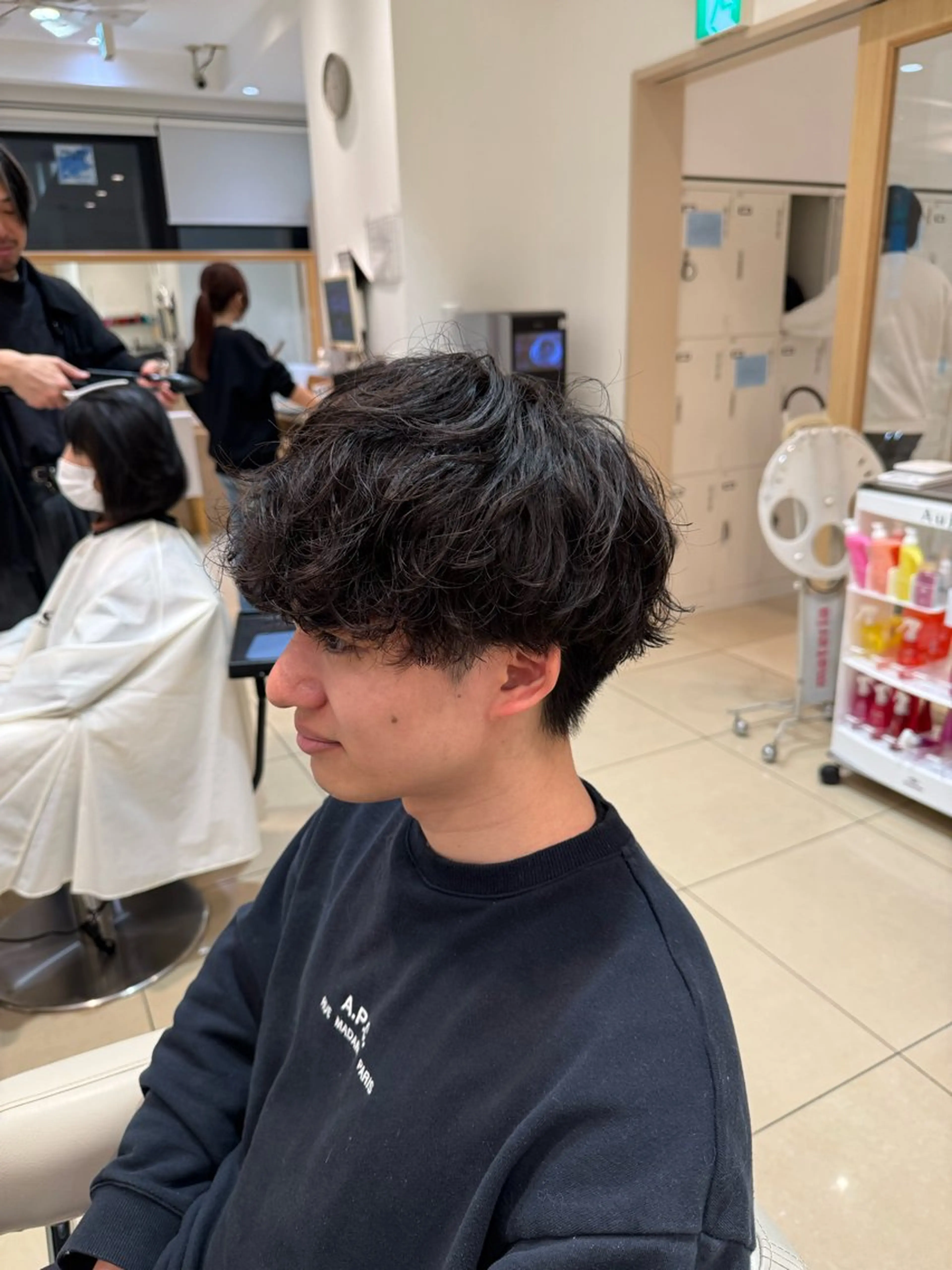 ショート パーマ メンズ カット パーマ トリートメント メンズ特化型美容師 栗山勇人のヘアスタイル