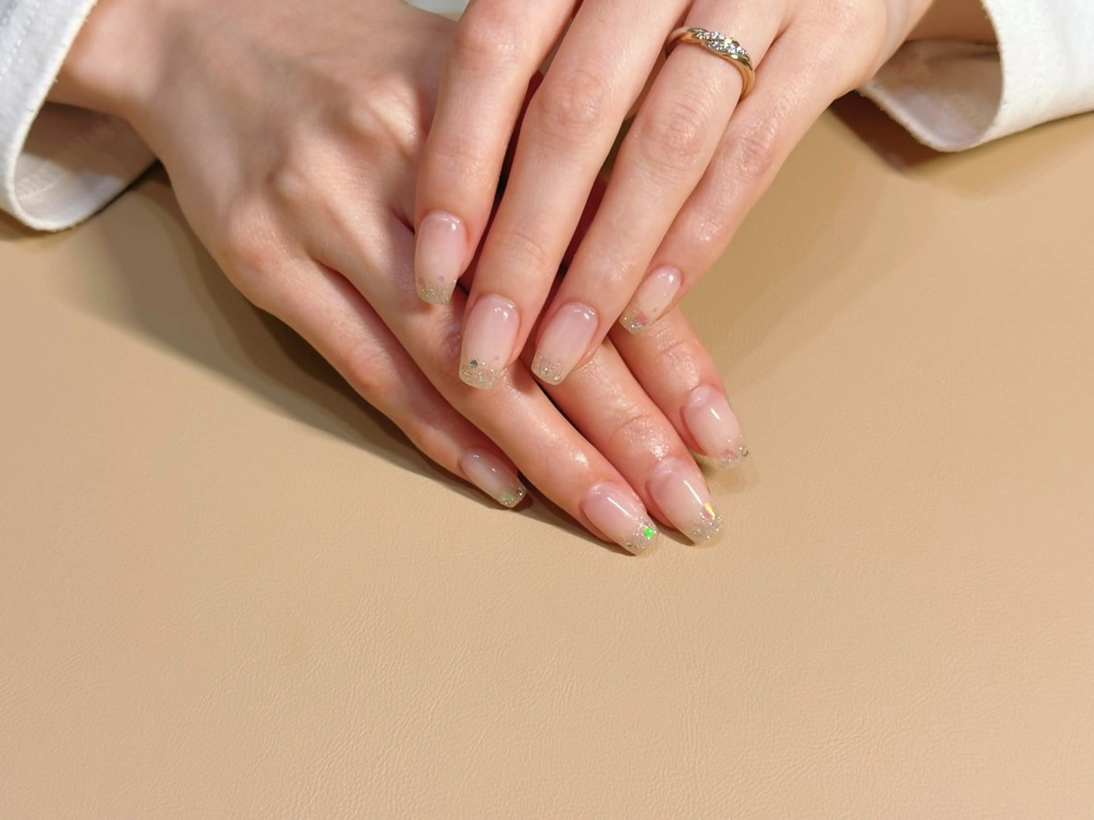 ショート ハンドネイル Peachy 🍑のネイルデザイン