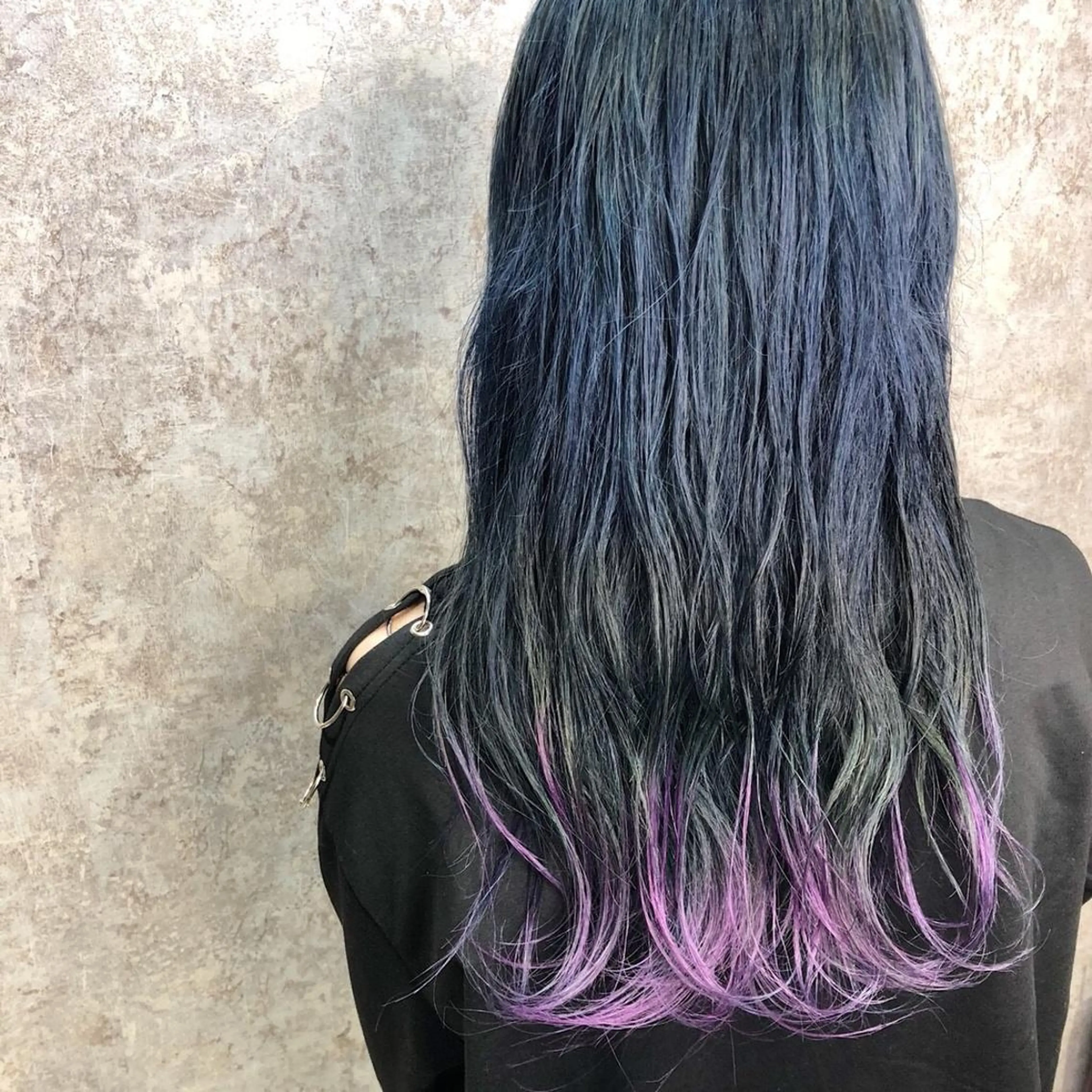 セミロング カラー ブルーカラー ネイビーカラー パープルカラー Blanco Color&Careのヘアスタイル