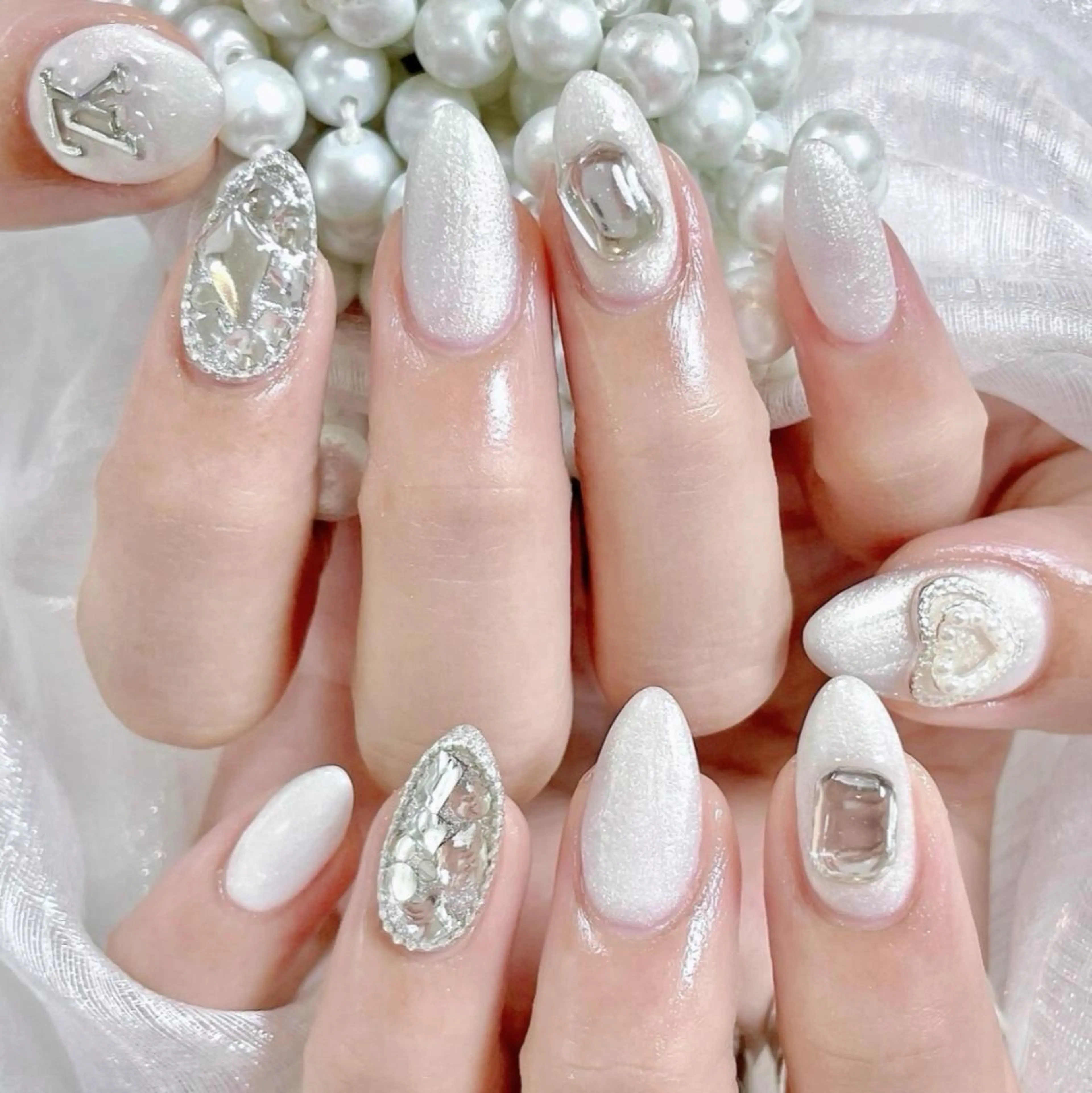 ネイル Aurum nailのネイルデザイン