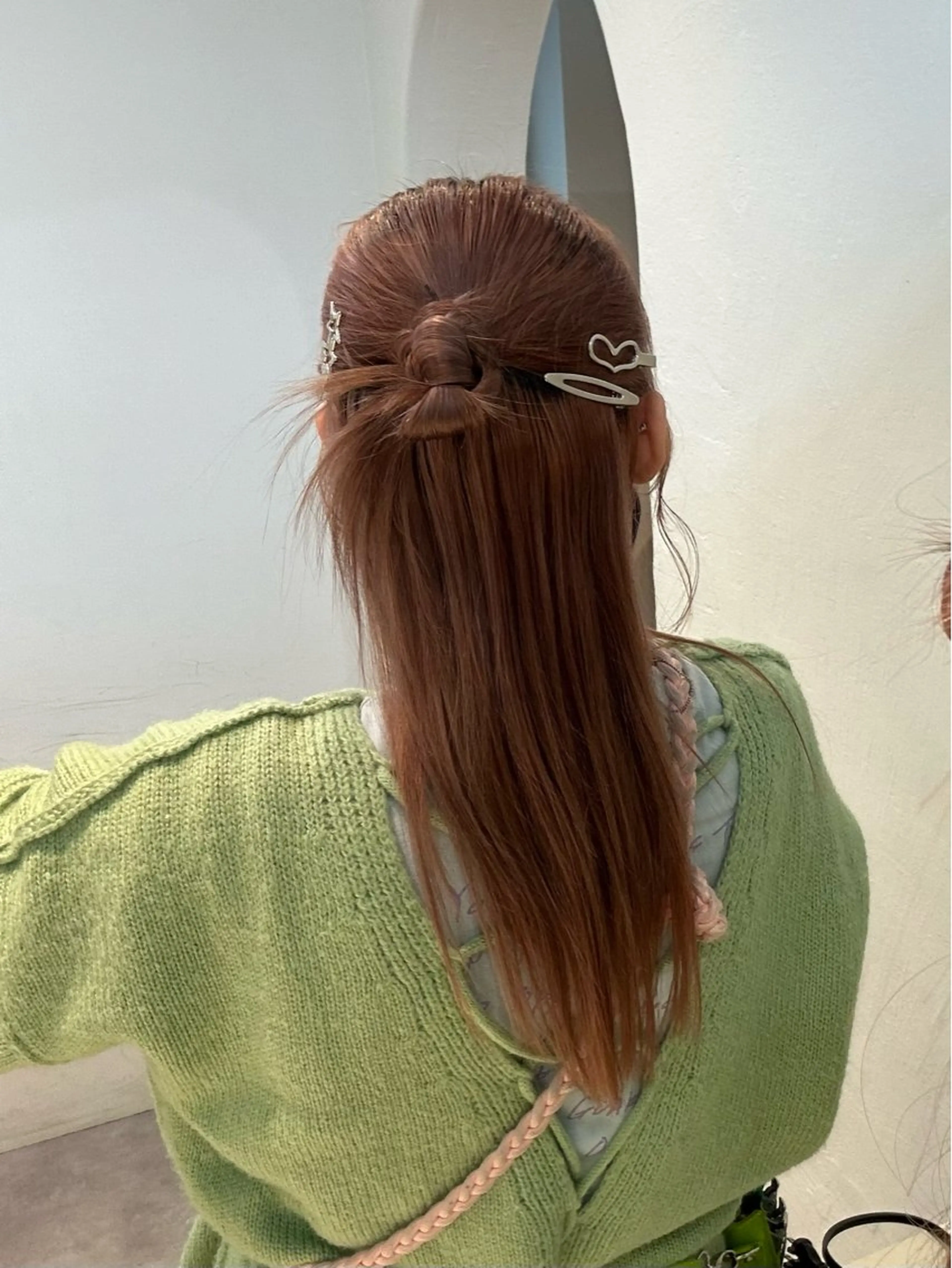 ロング ヘアアレンジ HANAME 原宿美容室のヘアスタイル