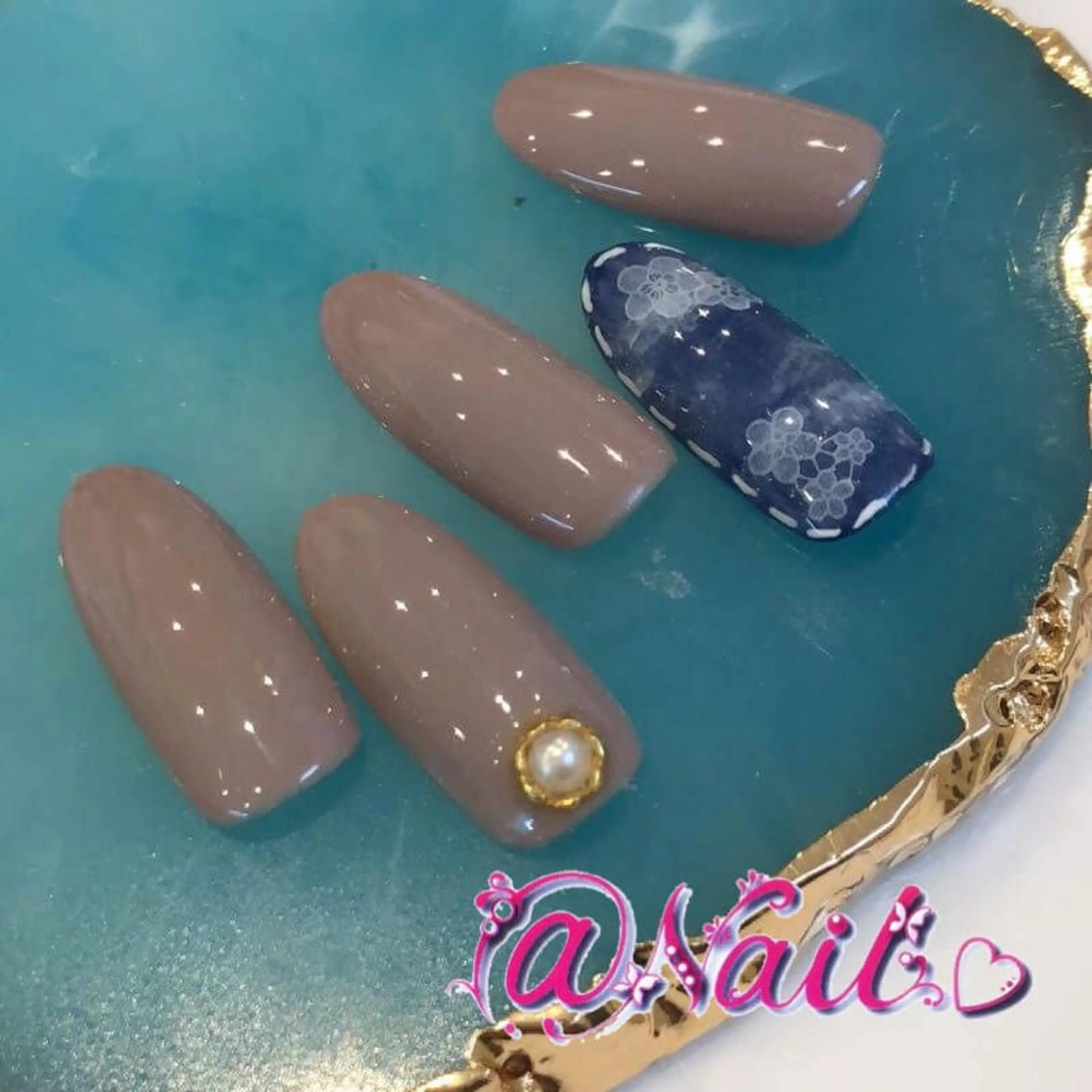 ネイル ネイルチップ 小尾 栞のネイルデザイン