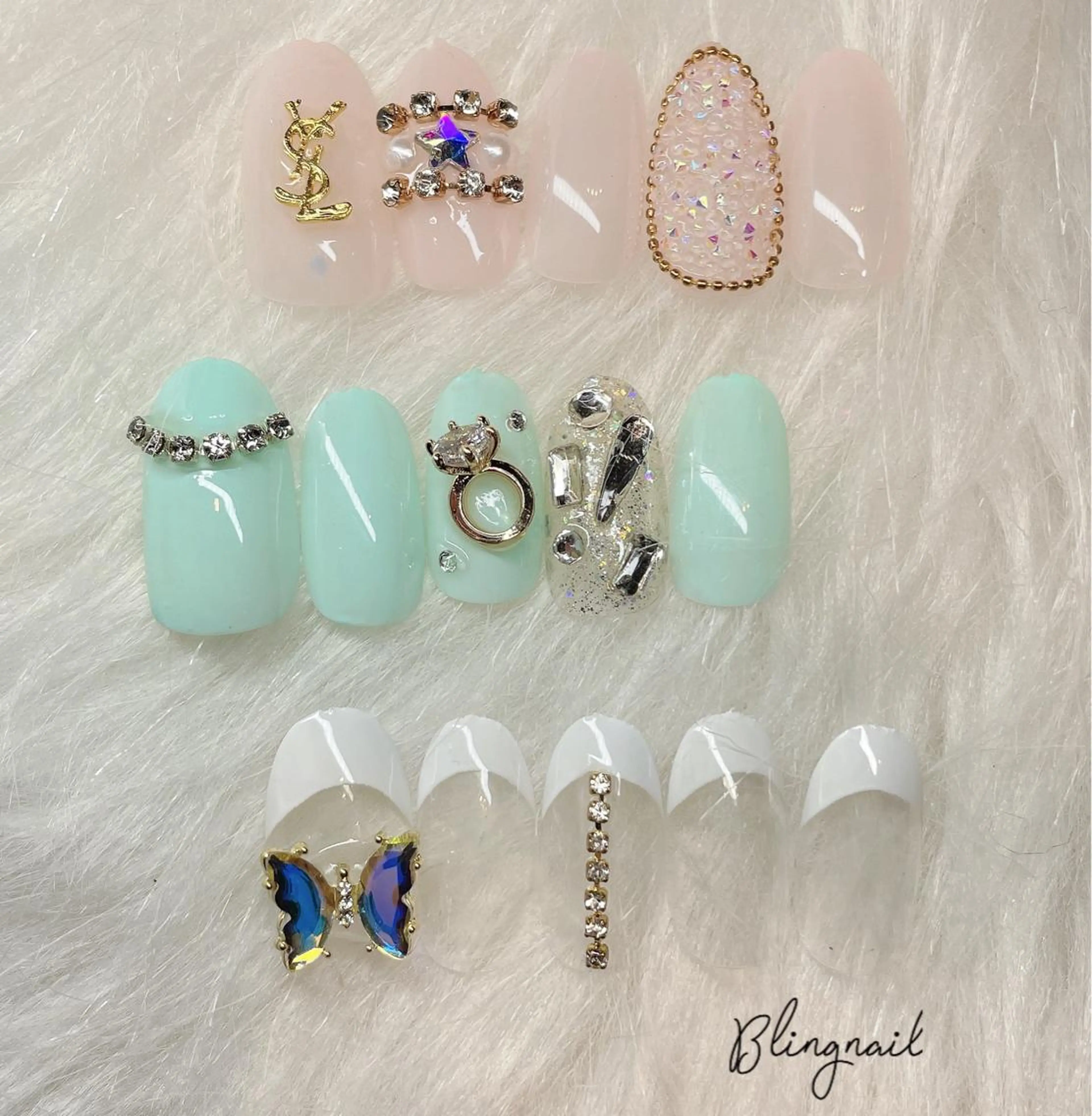 ネイル 23時まで❤︎韓国、 ワンホンネイルのネイルデザイン