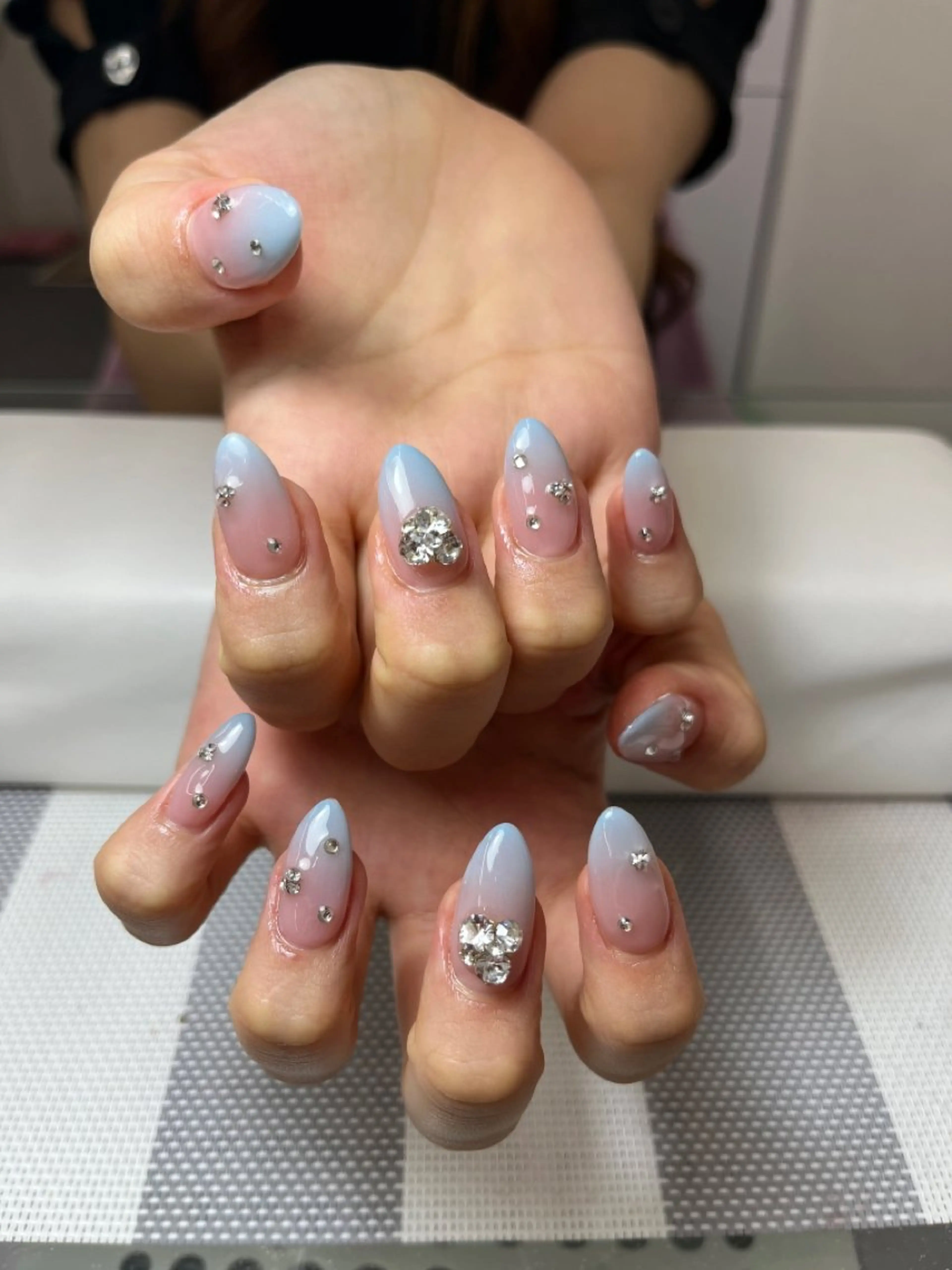 ネイル Tagi Nail 銀座店のネイルデザイン