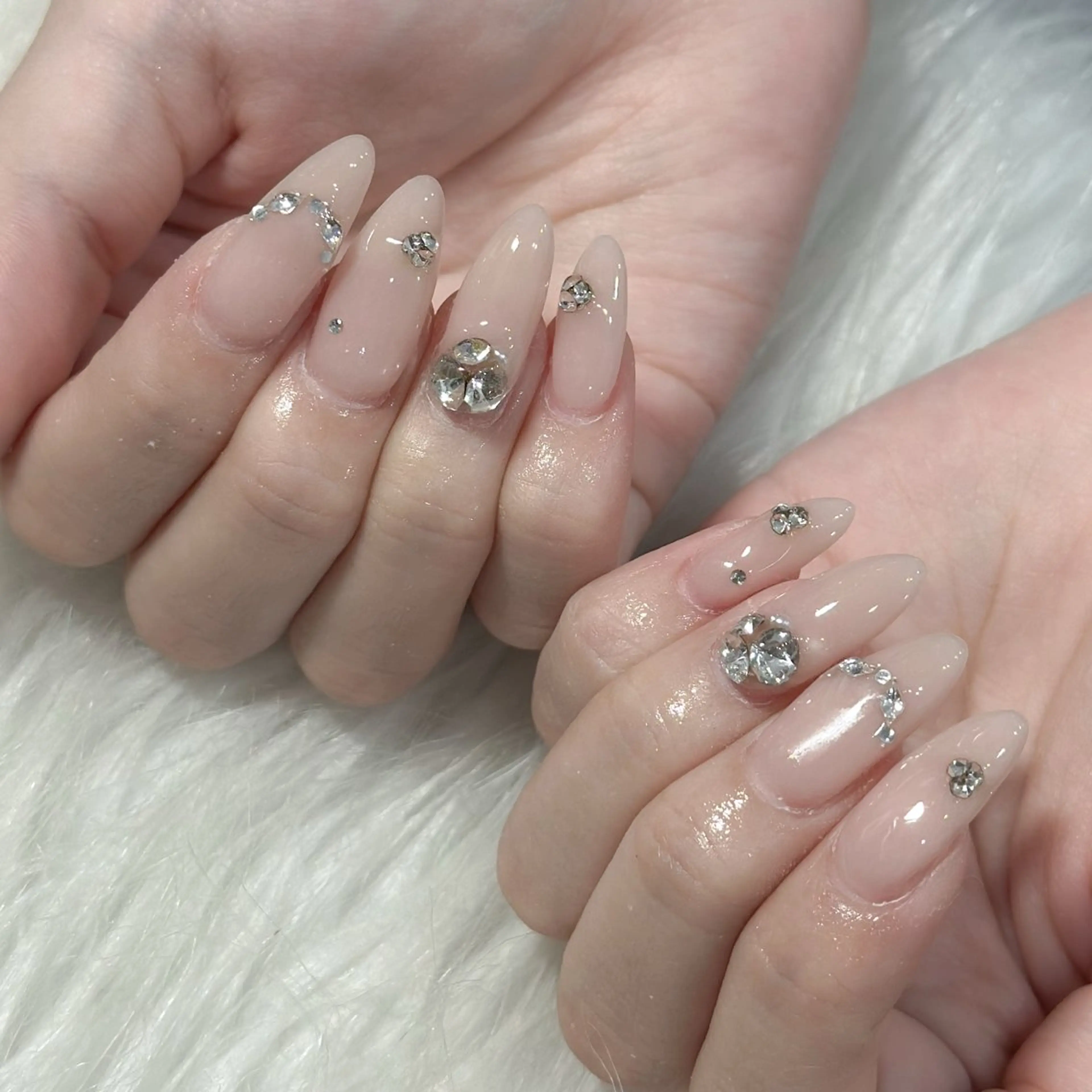 ネイル ハンドネイル フットネイル LAVISH nanamiのネイルデザイン