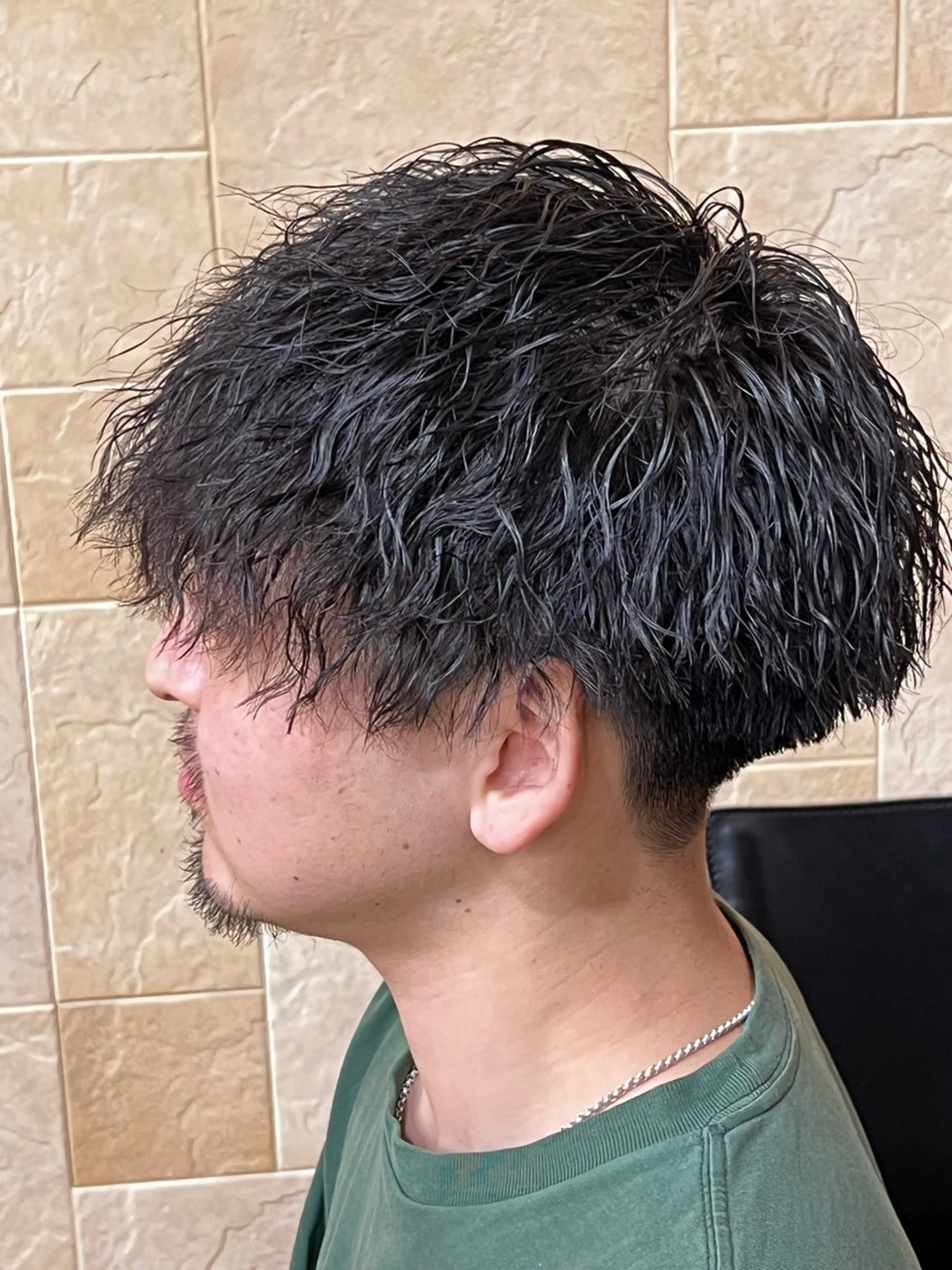 ショート くせ毛 石脇 陵貴のヘアスタイル