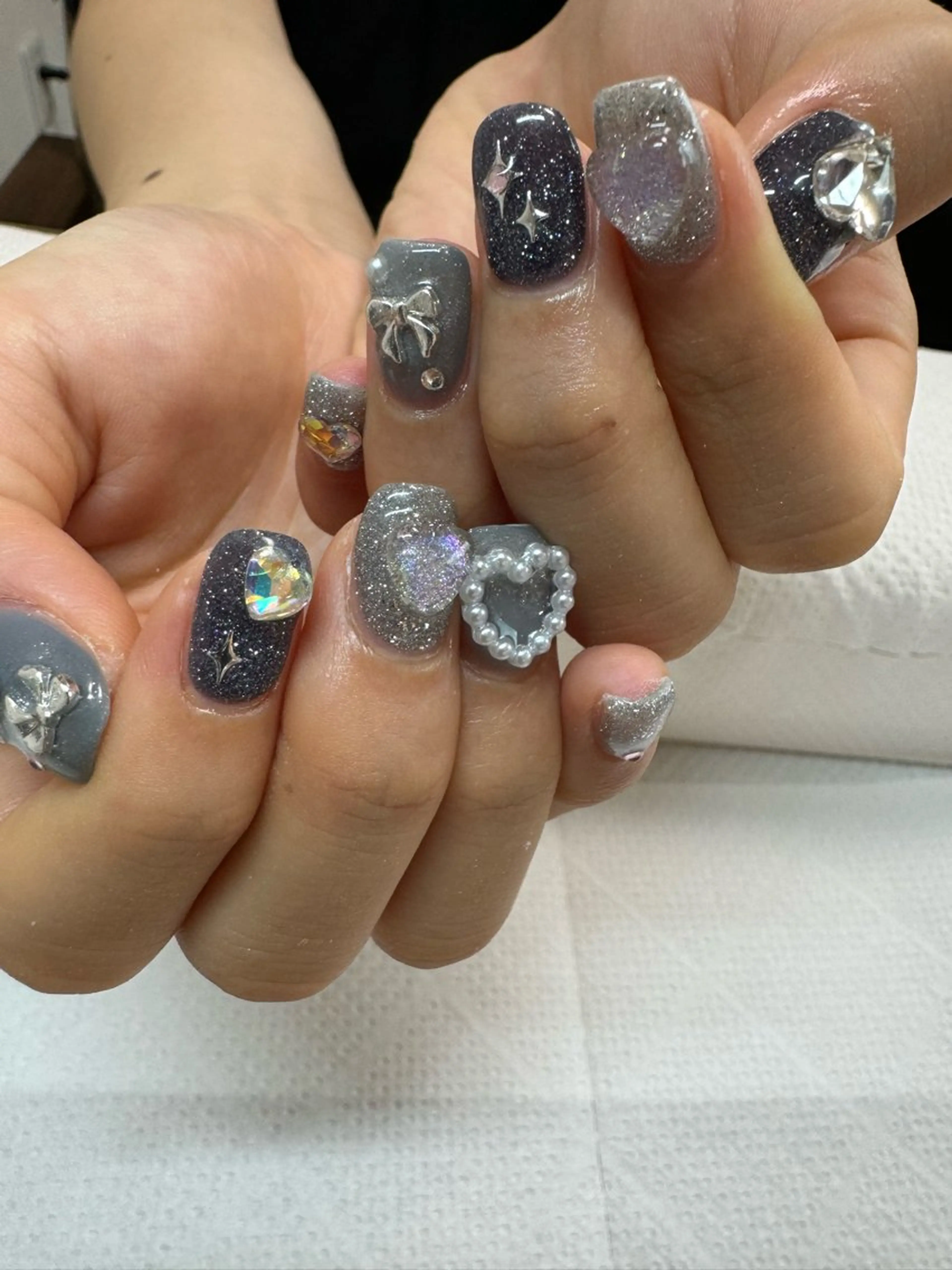 ネイル フレンチネイル ハート ロングネイル マグネットネイル ミラーネイル MH_ Nailのネイルデザイン