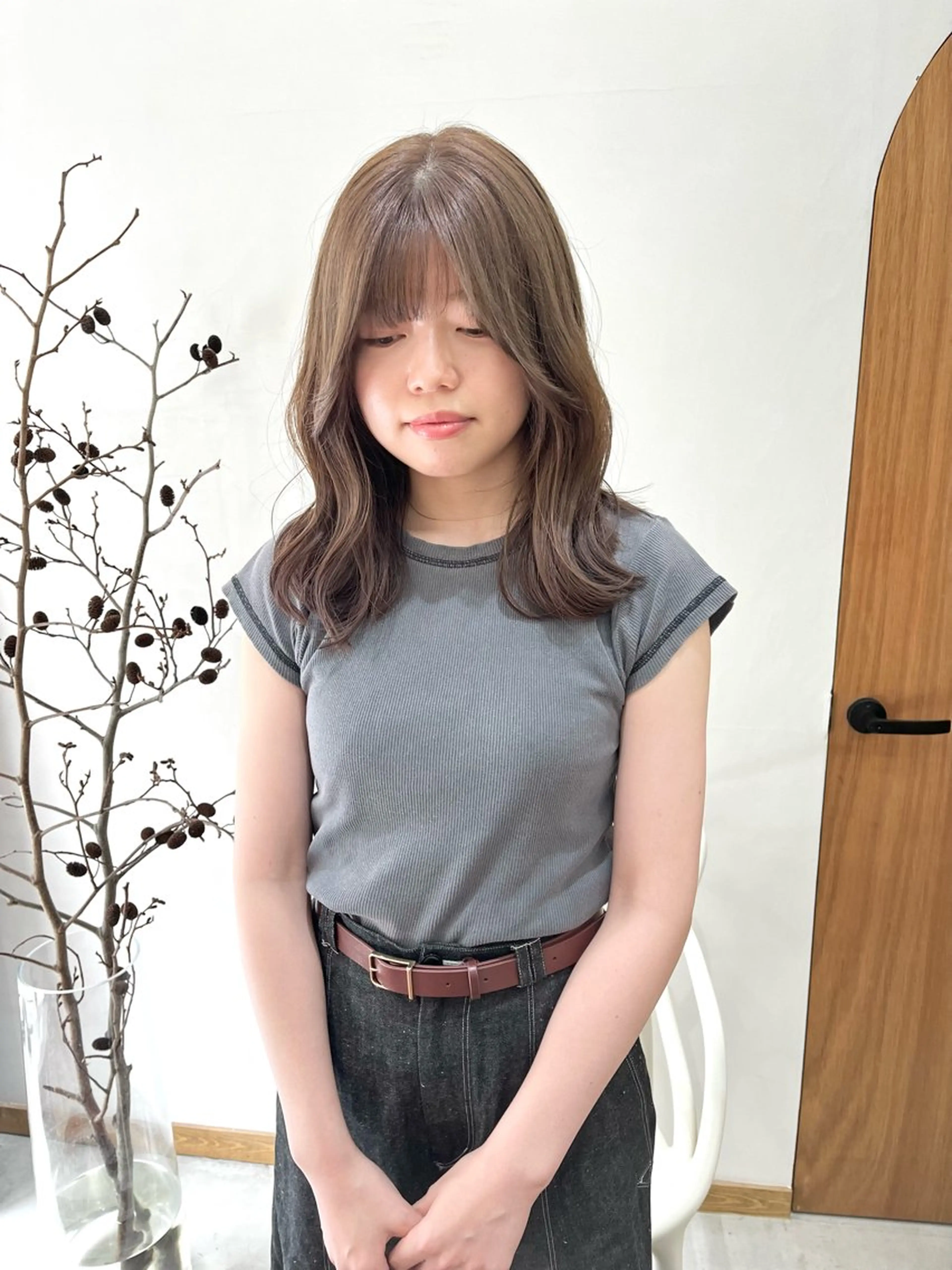 ミディアム カラー ヘアアレンジ ブリーチ ダブルカラー ブリーチなしカラー カット ヘアカラー ena/ブリーチなし 透明感・レイヤー🎀のヘアスタイル