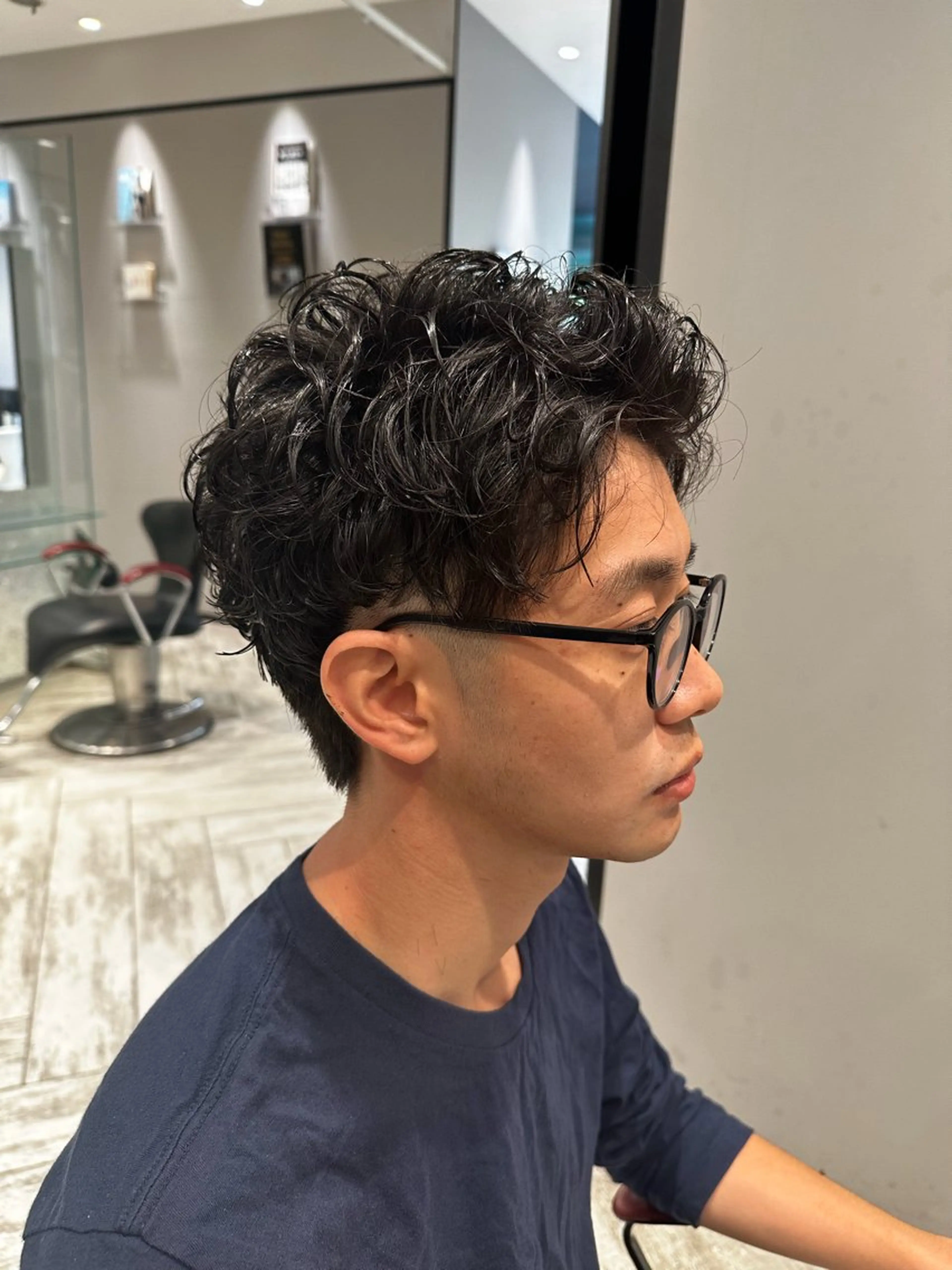 パーマ メンズ 鈴木 瑛介のヘアスタイル