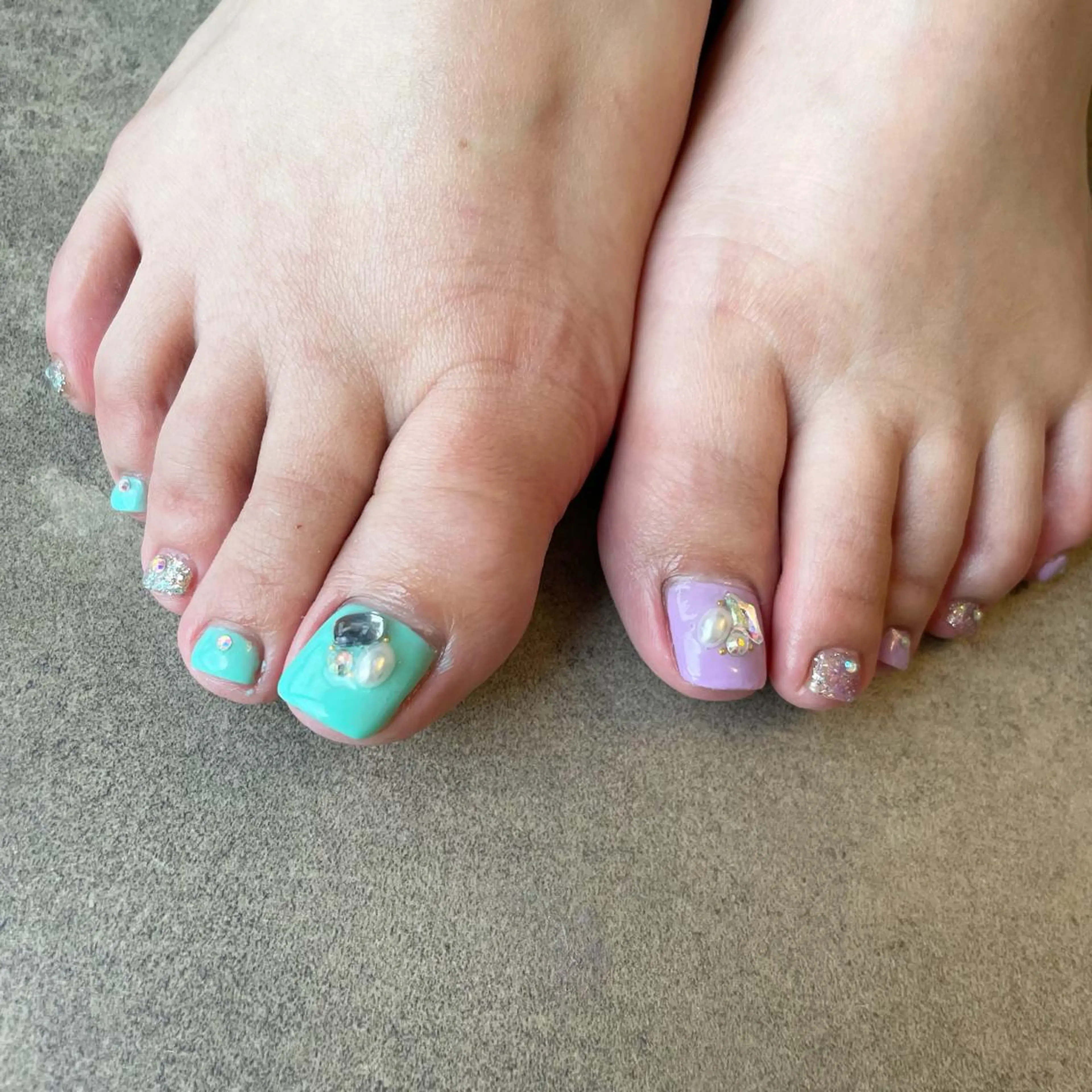 ネイル casita（カシータ）所属・thrush nailsのネイルデザイン