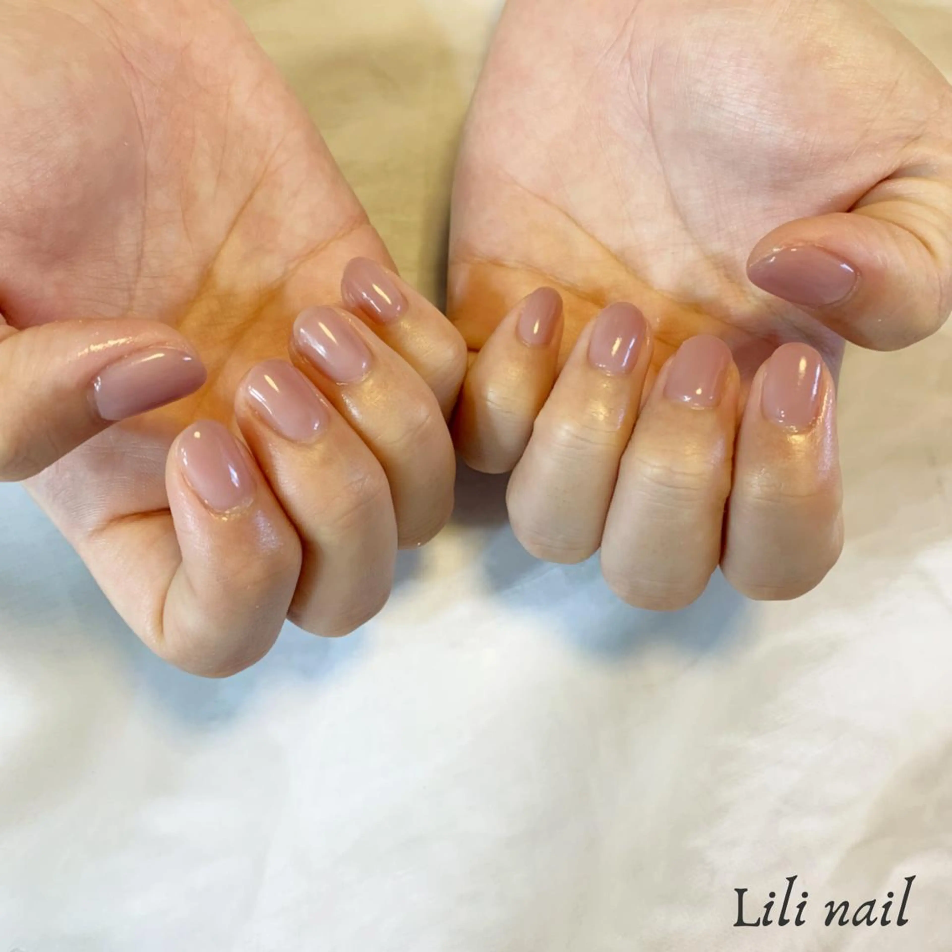 ショート ネイル ハンドネイル Lilibeauty salonのネイルデザイン