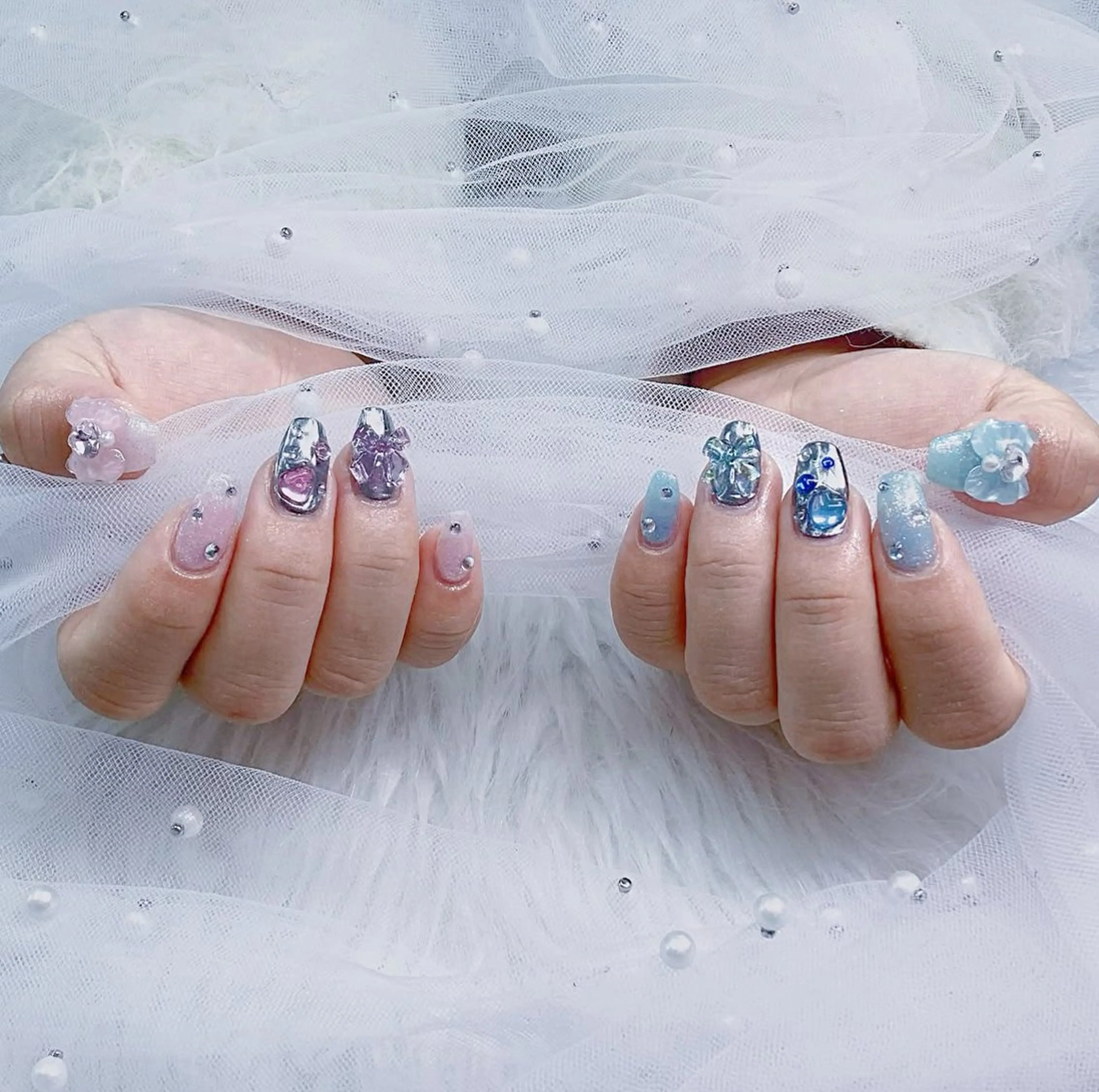 ネイル Yudia🩵 Yuiのネイルデザイン