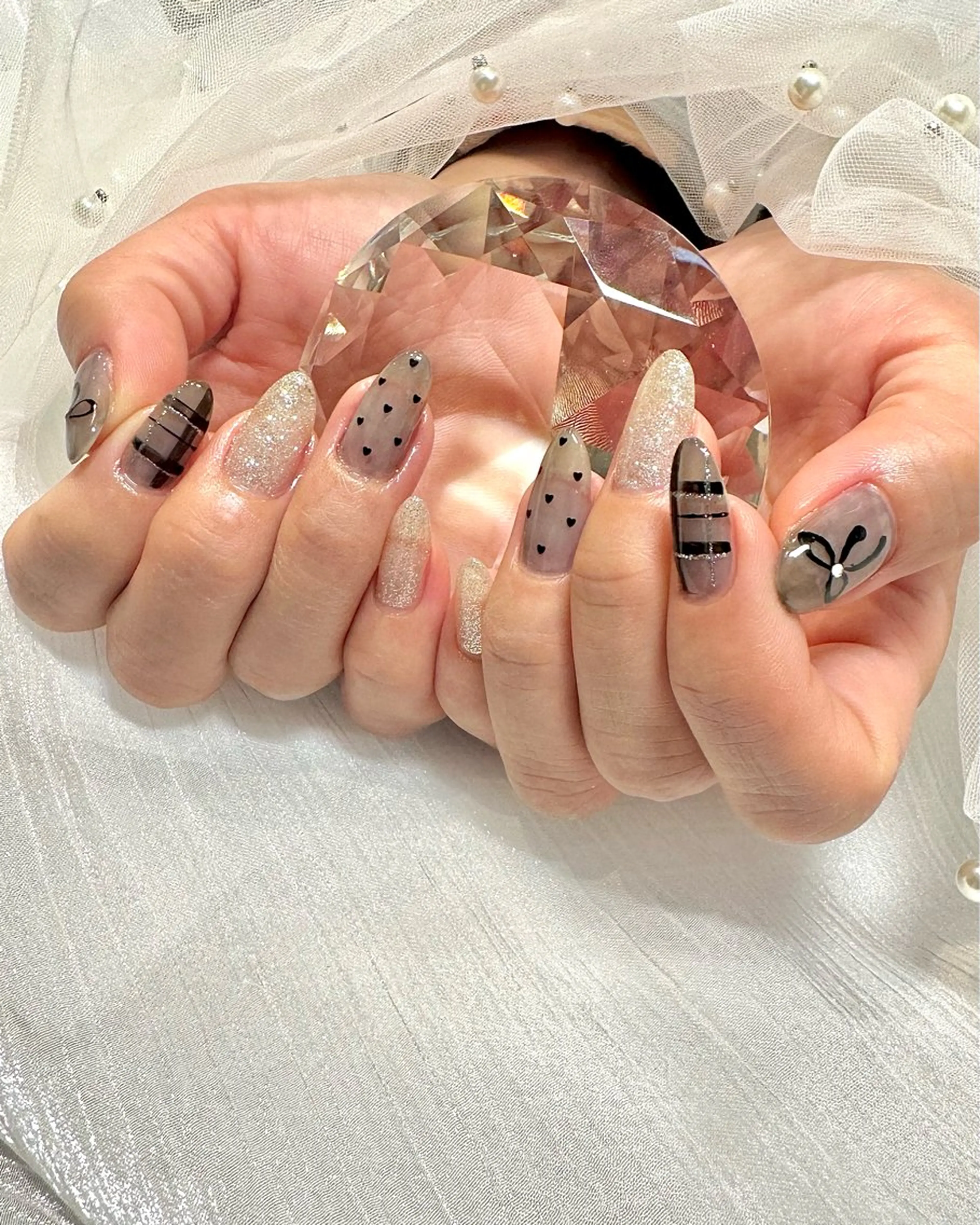 ネイル アートネイル ハート ホログラムネイル リボン Sei ｜ cres nailのネイルデザイン