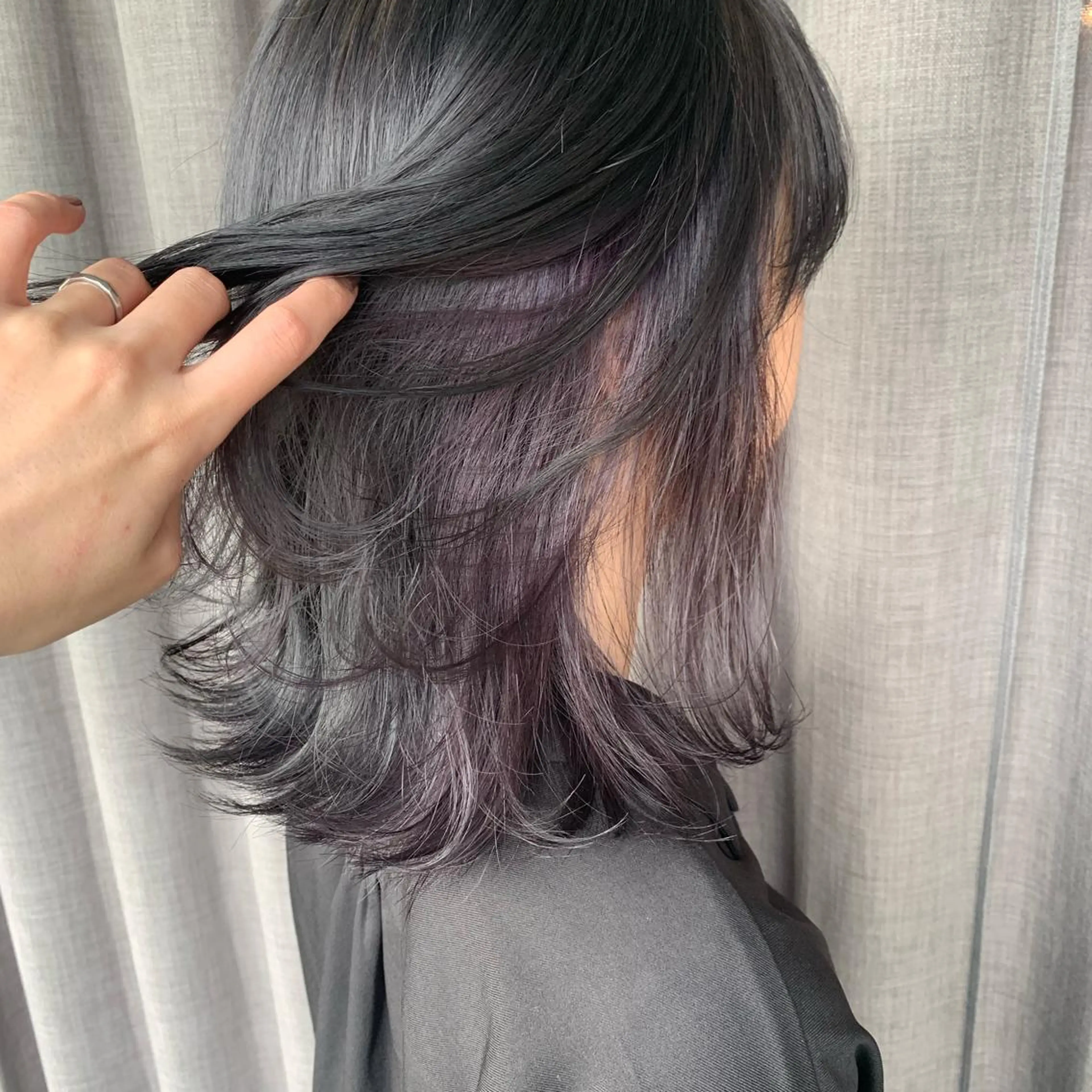 ミディアム etore 矢場町 南沙希のヘアスタイル