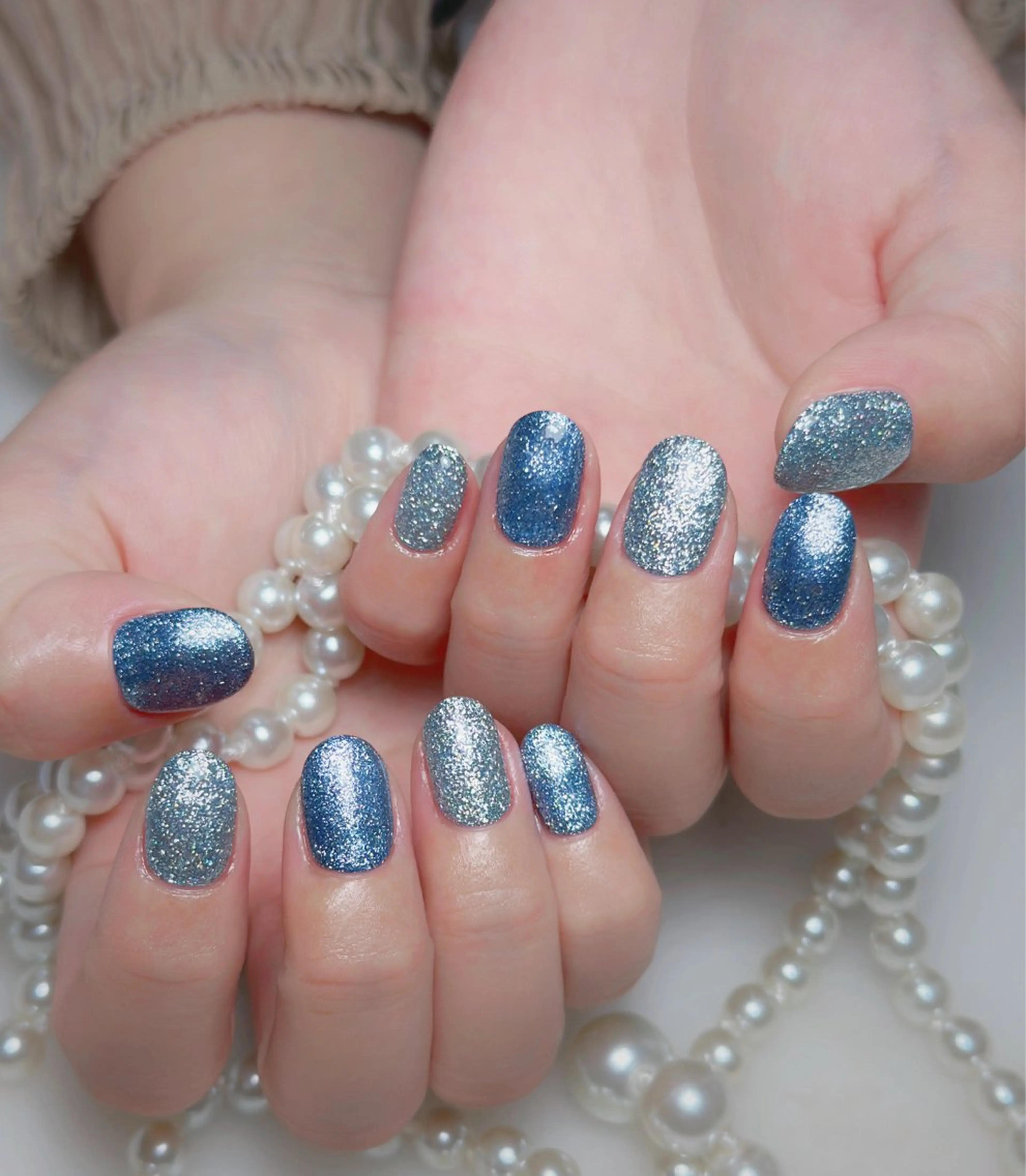 ネイル オーロラネイル 長さ出し フットネイル 韓国ネイル ラメ(グリッター) ハンドネイル 👍thumbs up nail👍のネイルデザイン